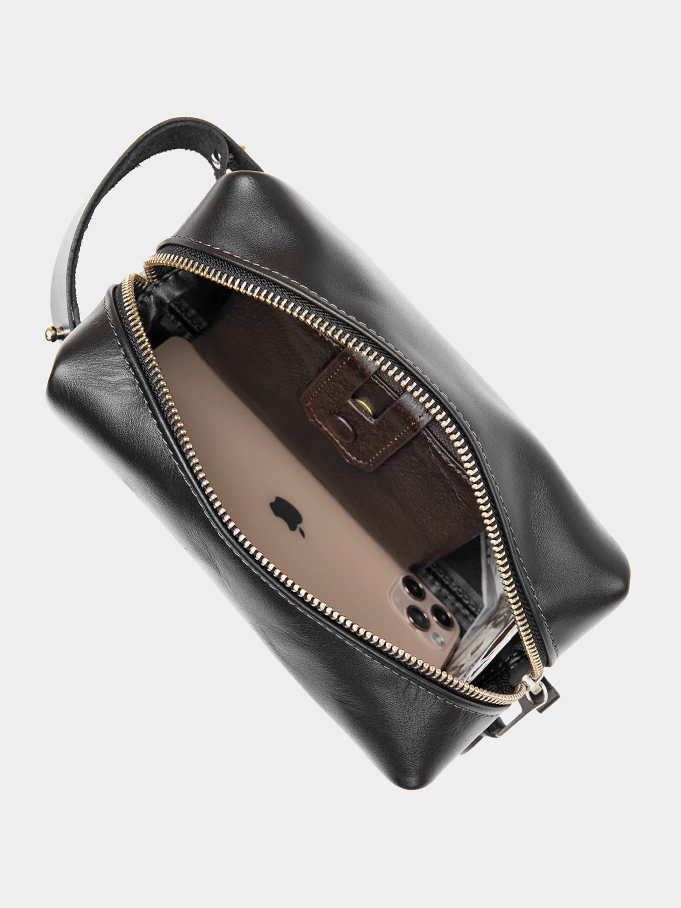 Шкіряна чоловіча Органайзер-косметичка GRANDE PELLE Чорний Grande Pelle модель bag24_11415 Шкіряна чоловіча Органайзер-косметичка GRANDE PELLE Чорний Grande Pelle модель bag24_11415 Фото