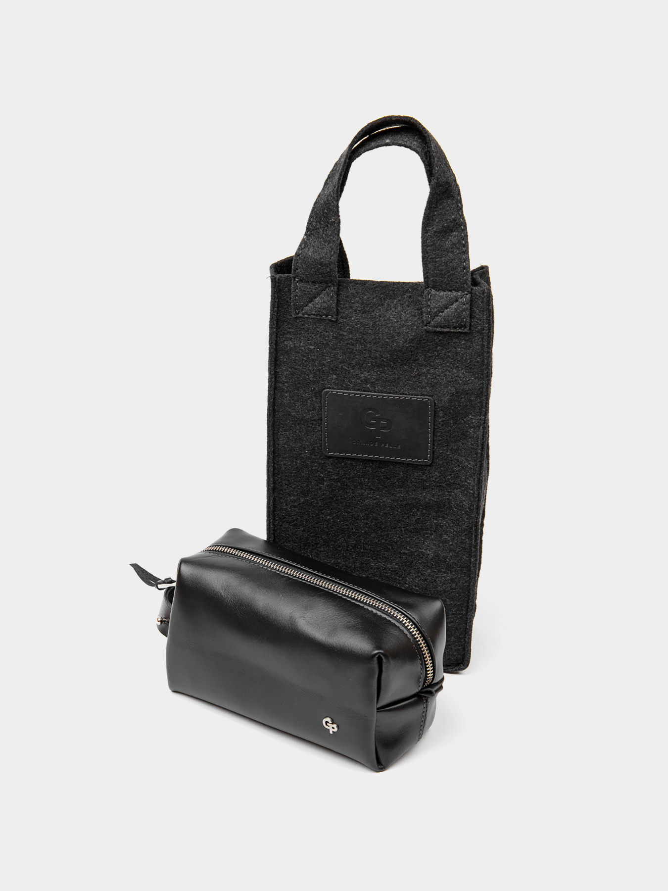 Шкіряна чоловіча Органайзер-косметичка GRANDE PELLE Чорний Grande Pelle модель bag24_11415 Шкіряна чоловіча Органайзер-косметичка GRANDE PELLE Чорний Grande Pelle модель bag24_11415 Фото