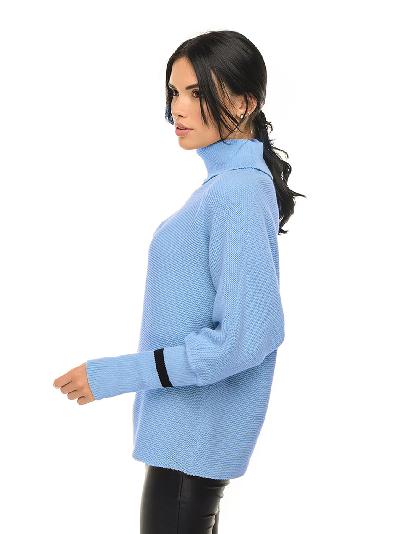 Свитры и кардиганы SVTR модель 4540blueWSWTSVTR Свитры и кардиганы SVTR модель 4540blueWSWTSVTR Фото