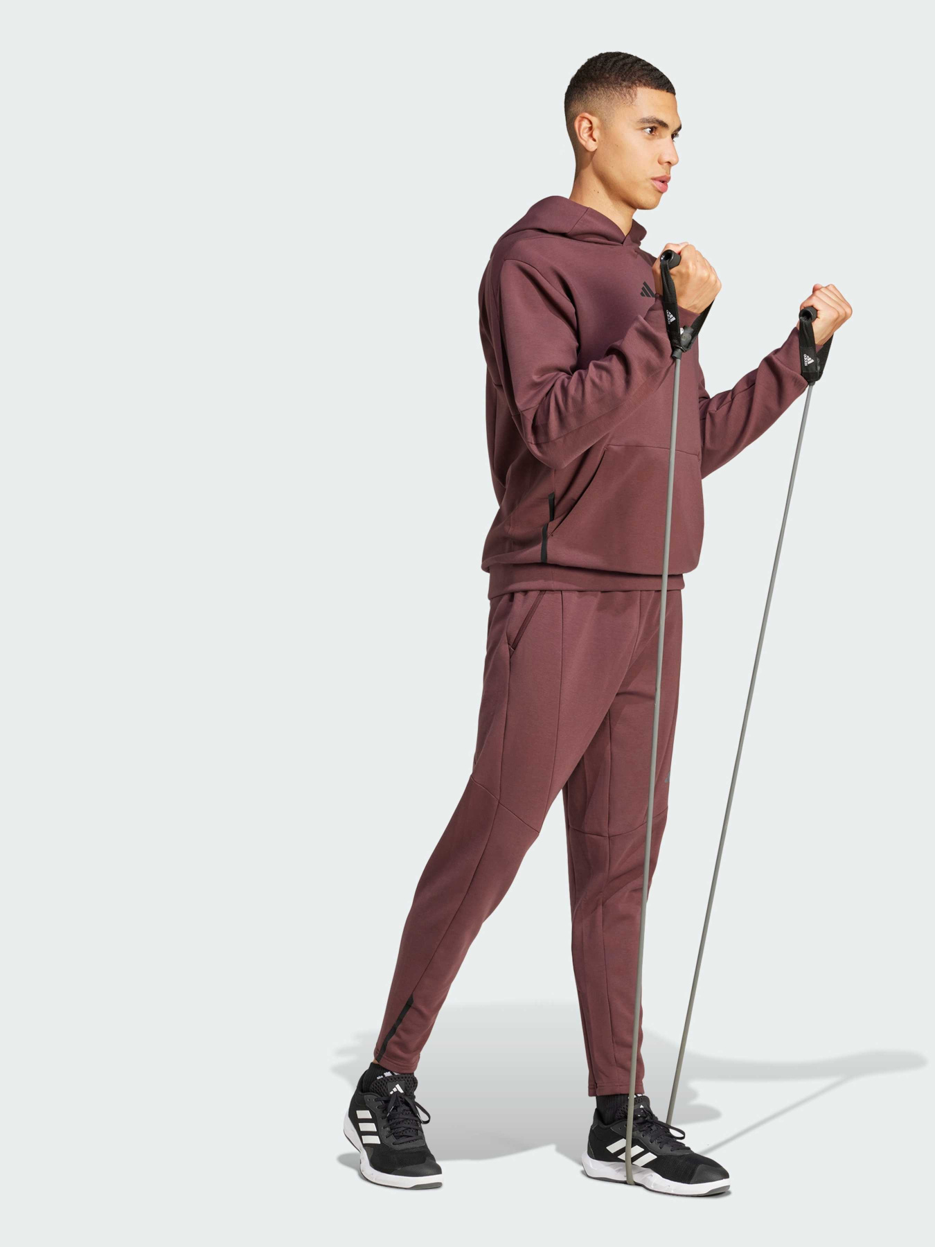 Худи и свитшоты Adidas модель JC6250 Фото