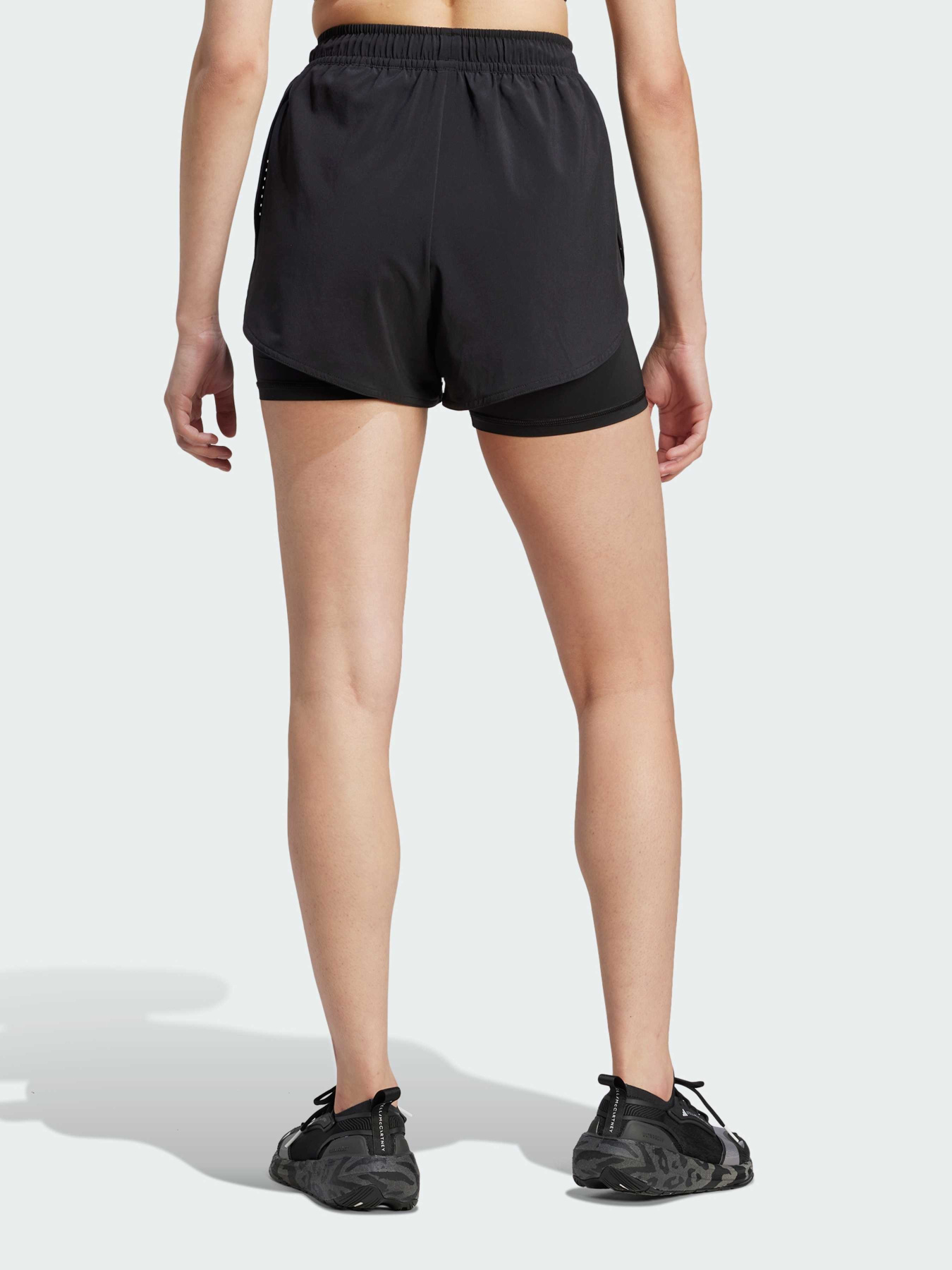 Шорты Adidas модель IB6824 Шорты Adidas модель IB6824 Фото