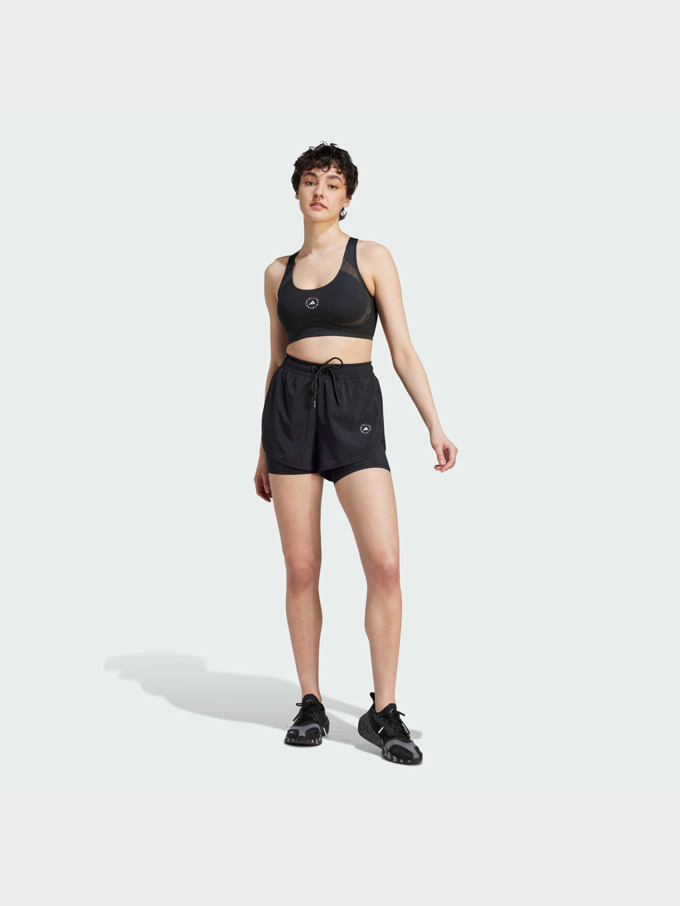 Шорты Adidas модель IB6824 Шорты Adidas модель IB6824 Фото