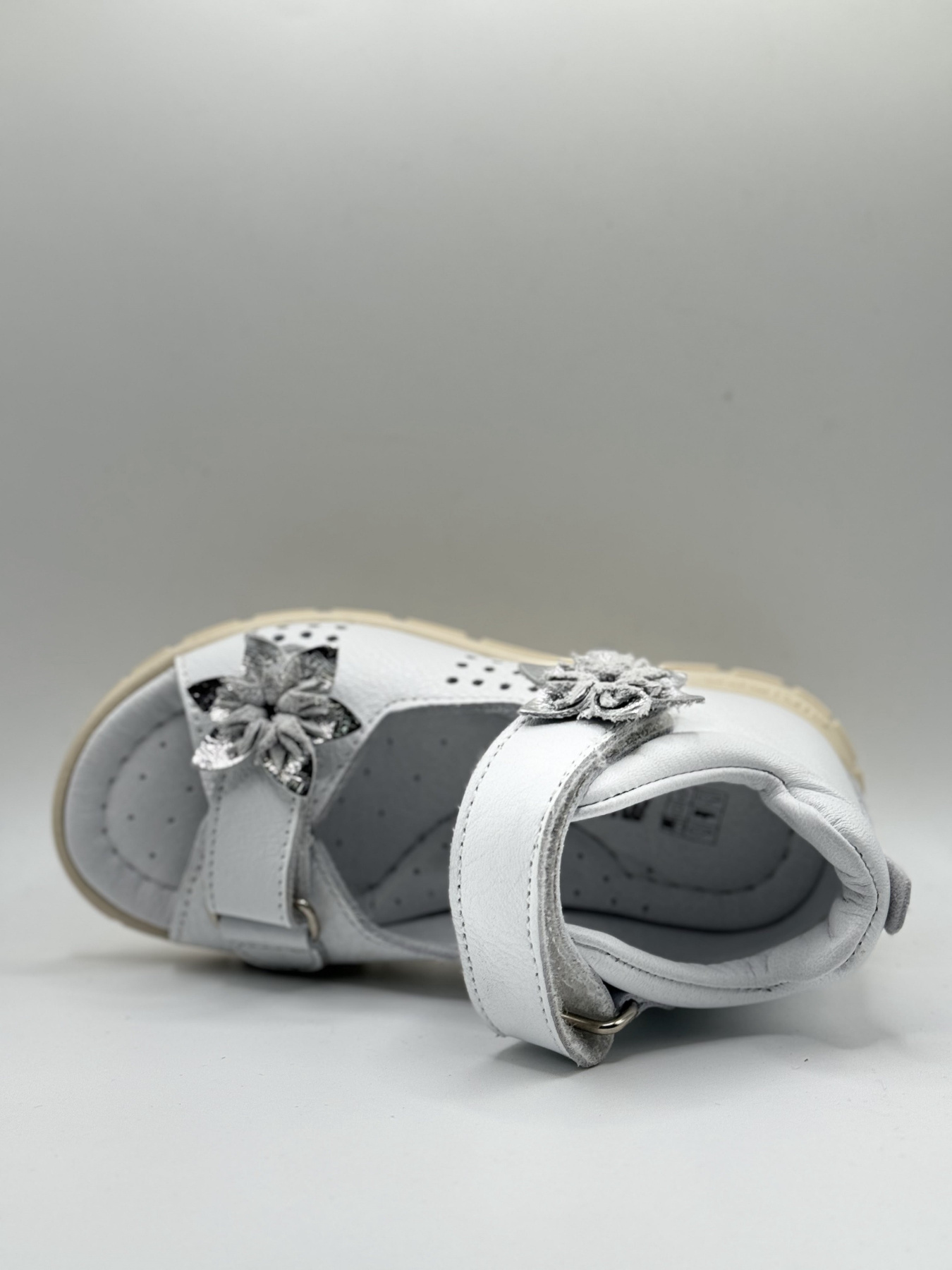 Сандалии Minimen модель 79WHITE24 Сандалии Minimen модель 79WHITE24 Фото