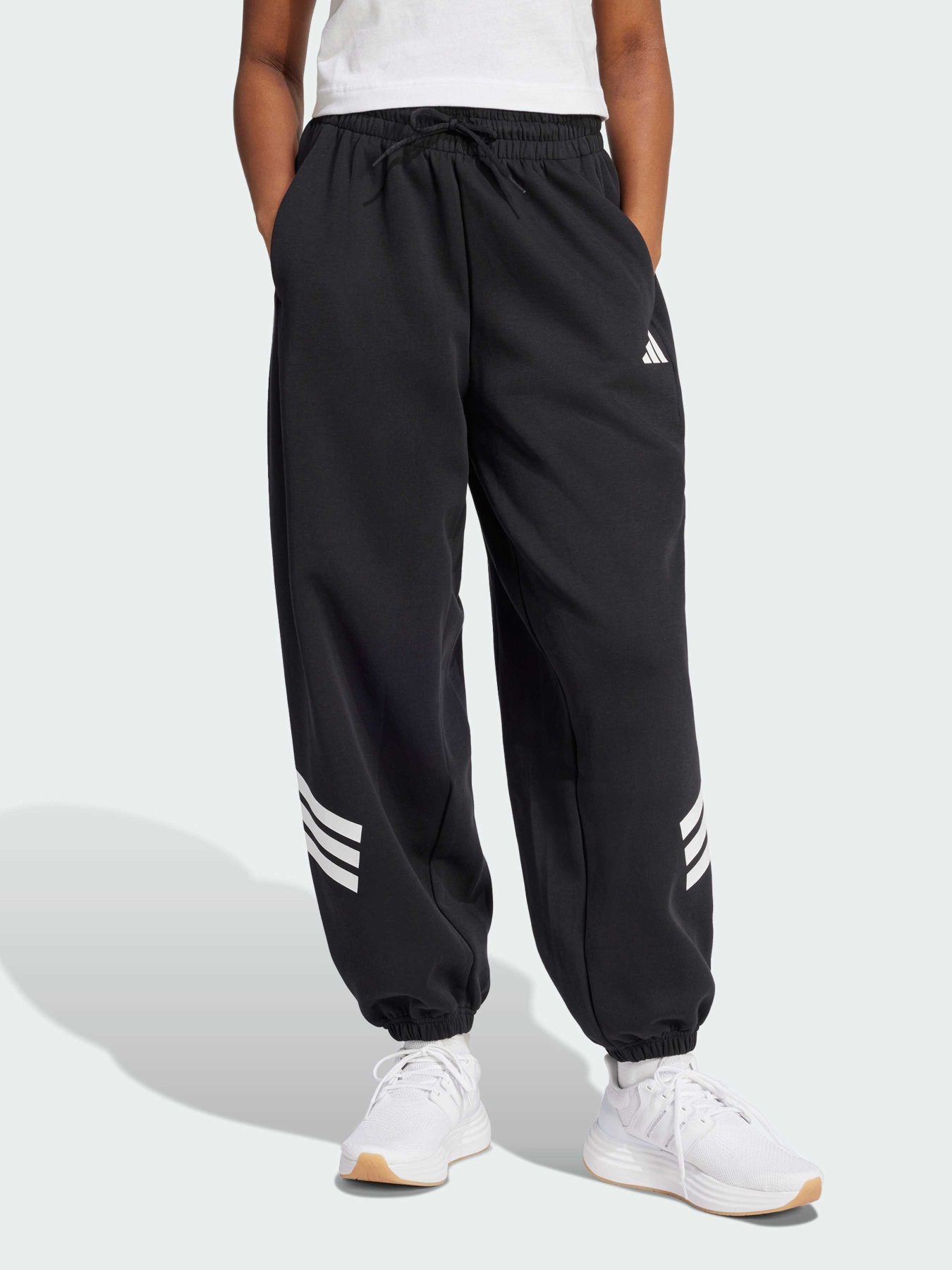 Штани Adidas 3 Stripes модель JE0141 Штани Adidas 3 Stripes модель JE0141 Фото