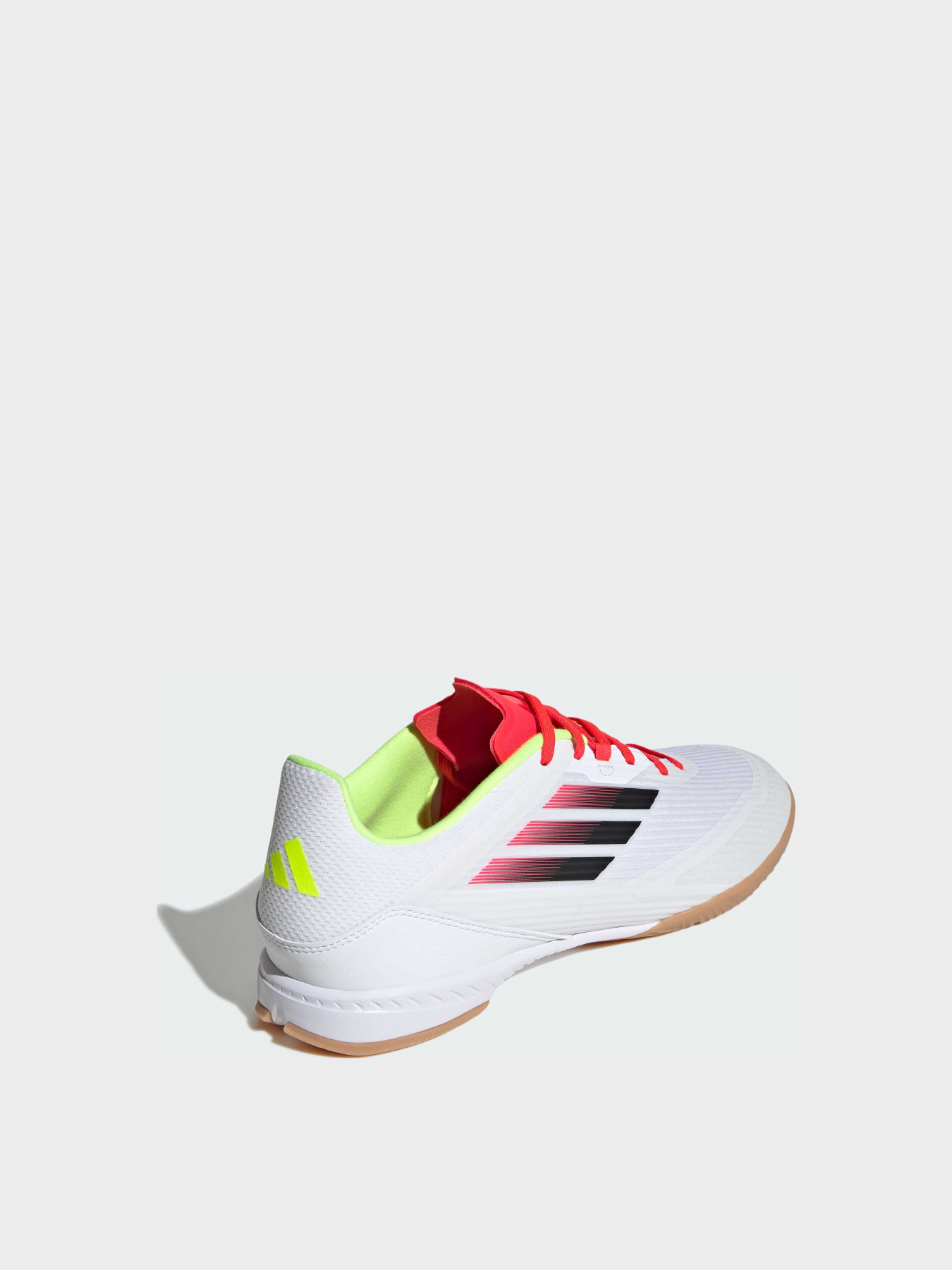 Кроссовки Adidas модель IE1228 Кроссовки Adidas модель IE1228 Фото