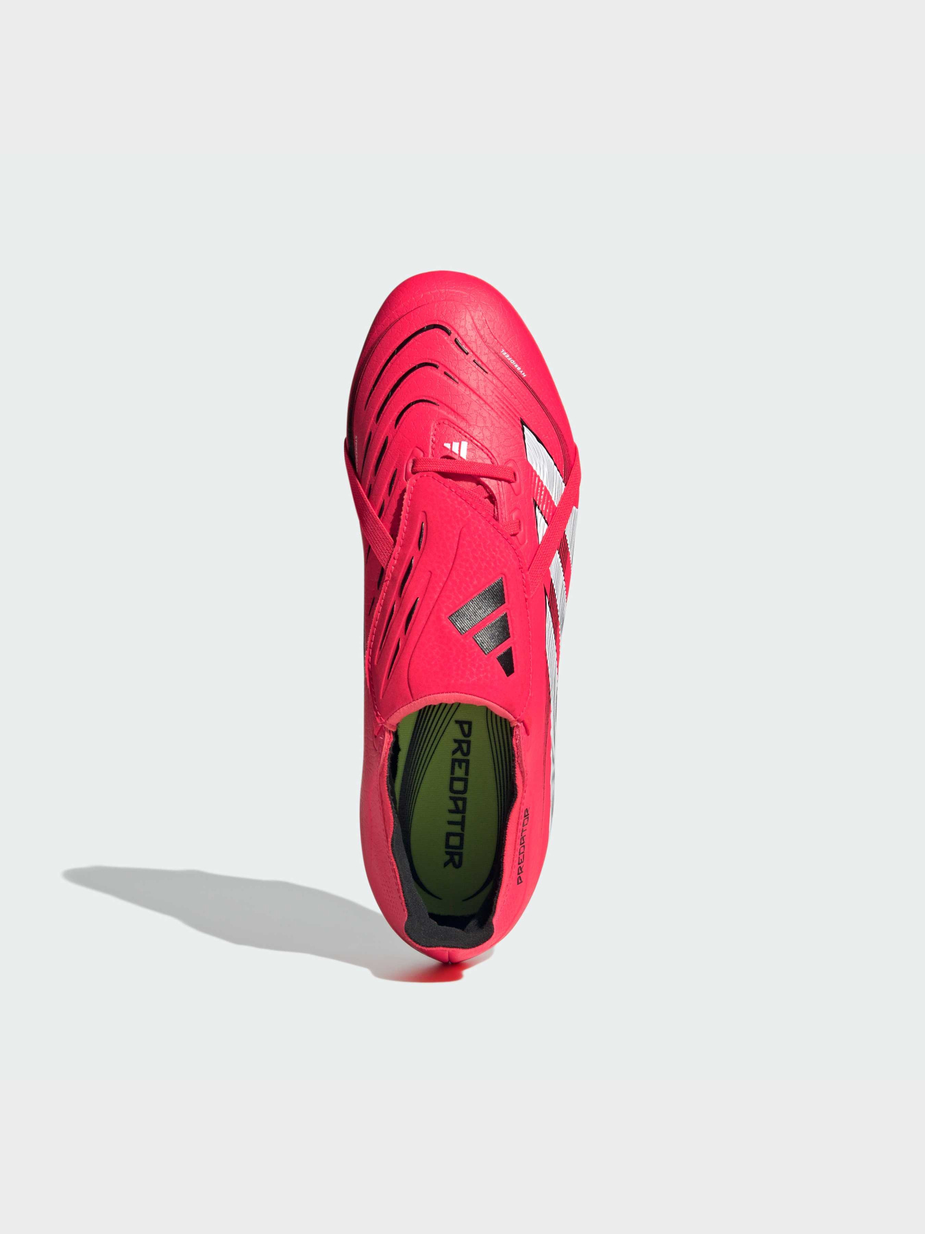 Кроссовки Adidas Predator модель ID1319 Фото