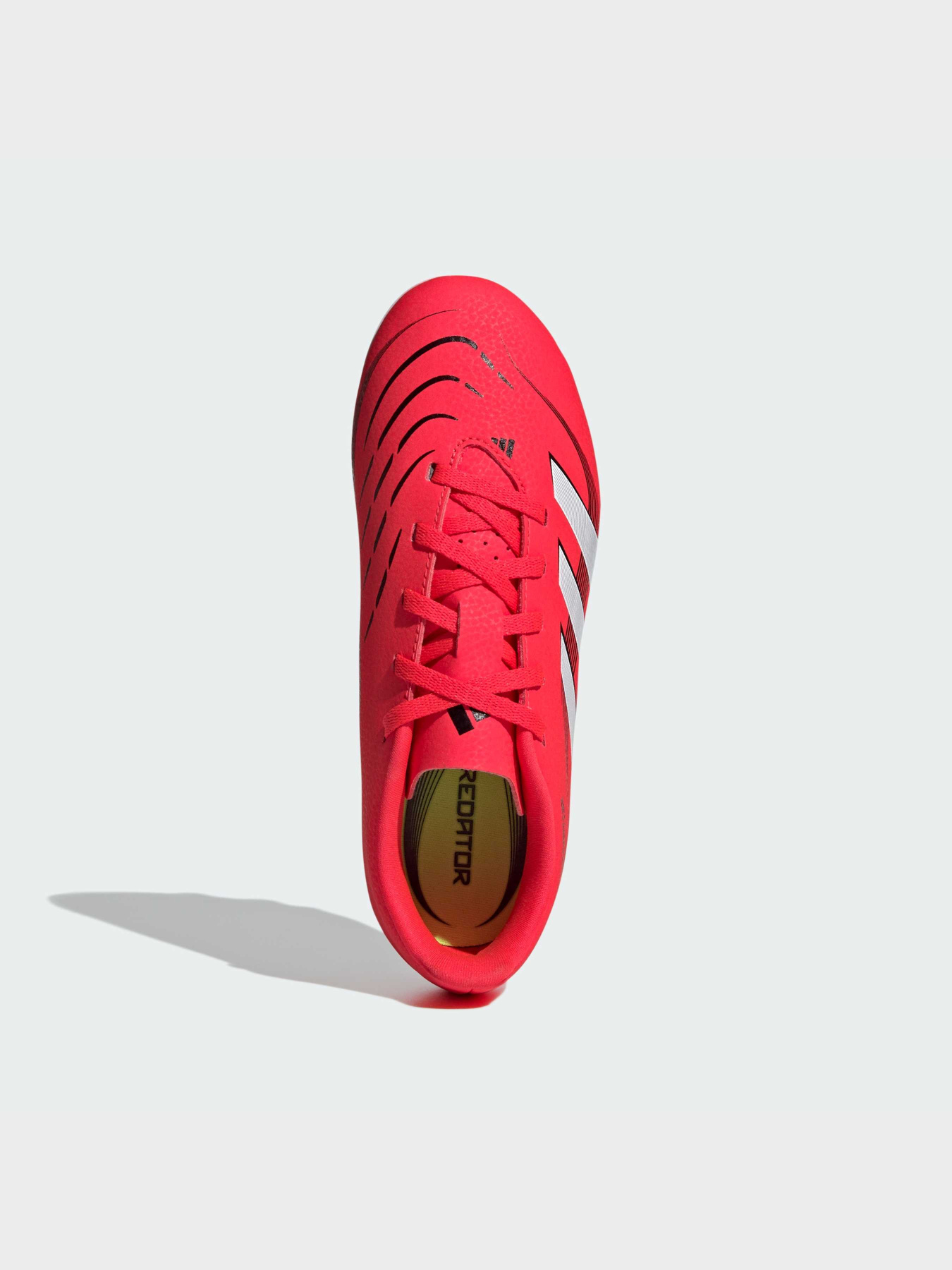 Кроссовки Adidas Predator модель ID3813 Фото
