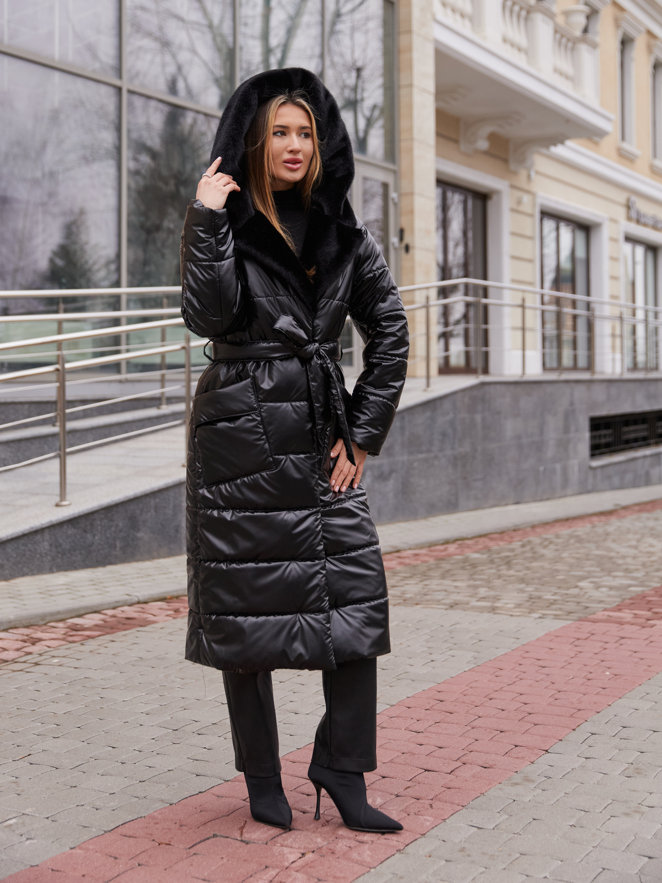 Куртки та дублянки MilaNova модель Пальто ПВ-331черный+черный Фото