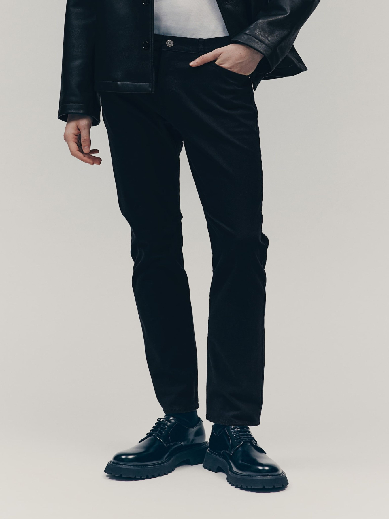 Джинсы H&M модель 74779 Фото