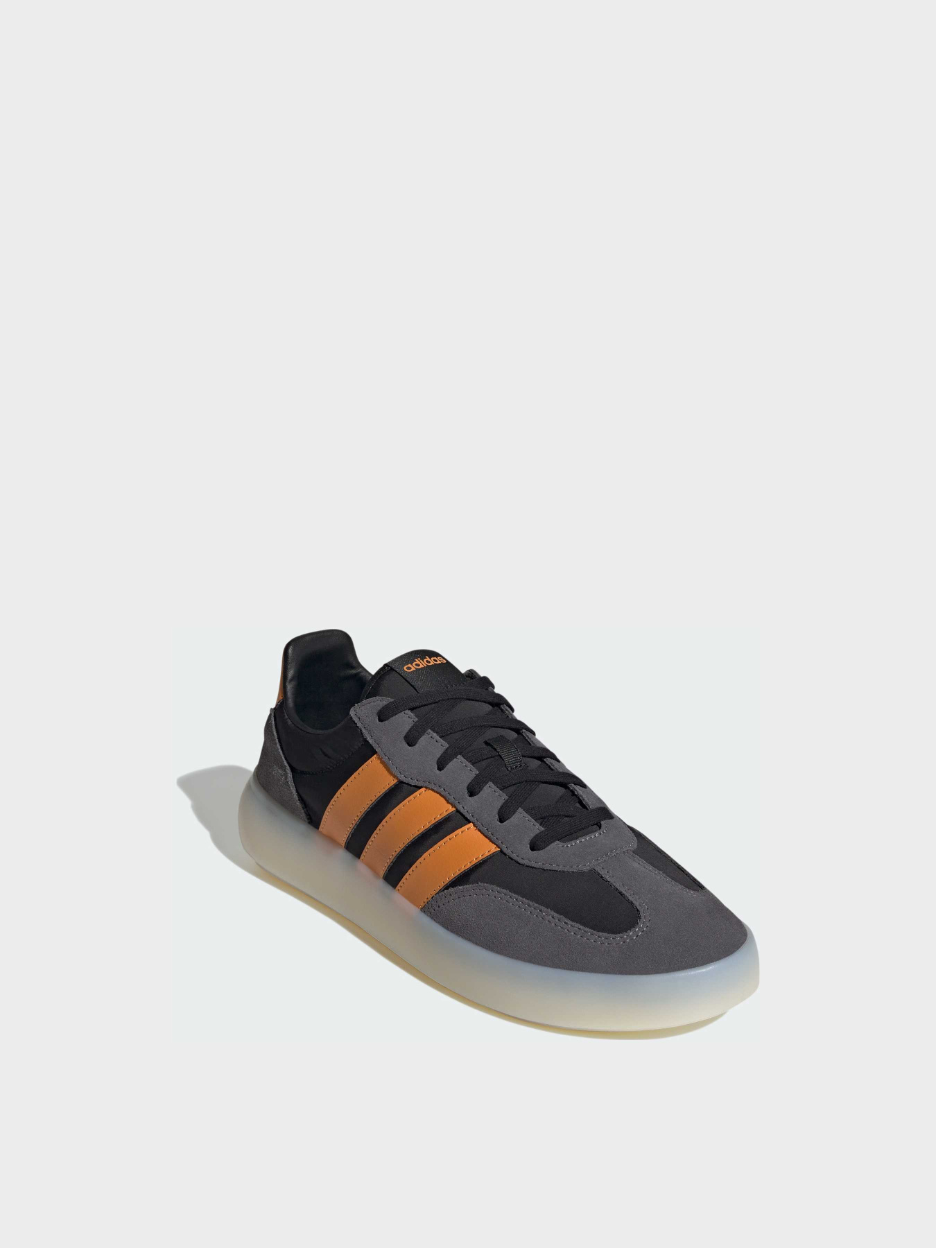 Кроссовки Adidas модель JI2320 Кроссовки Adidas модель JI2320 Фото