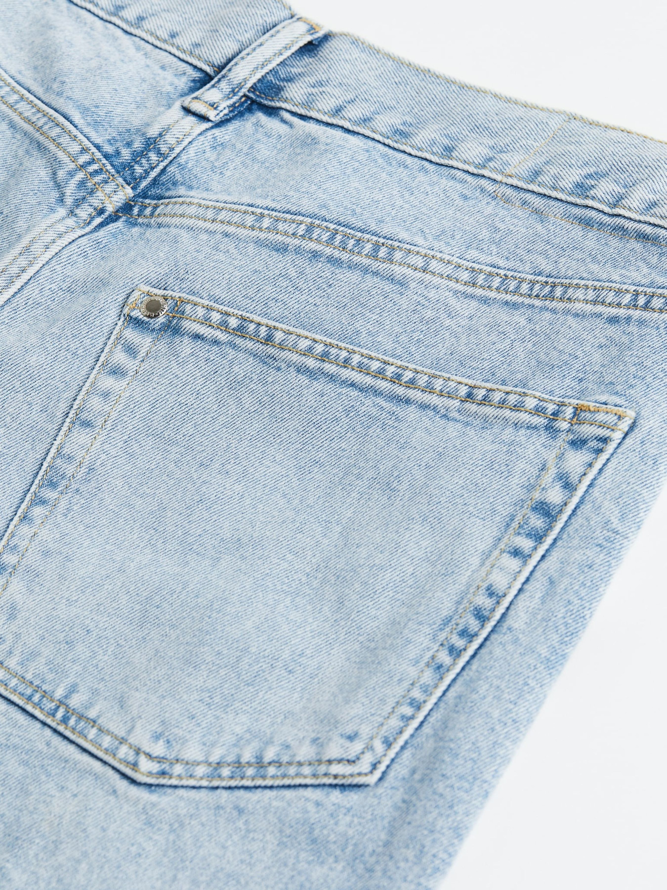 Джинсы H&M модель 75002 Фото
