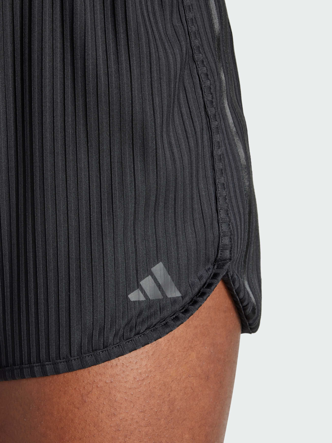 Шорты Adidas модель IK5455 Шорты Adidas модель IK5455 Фото