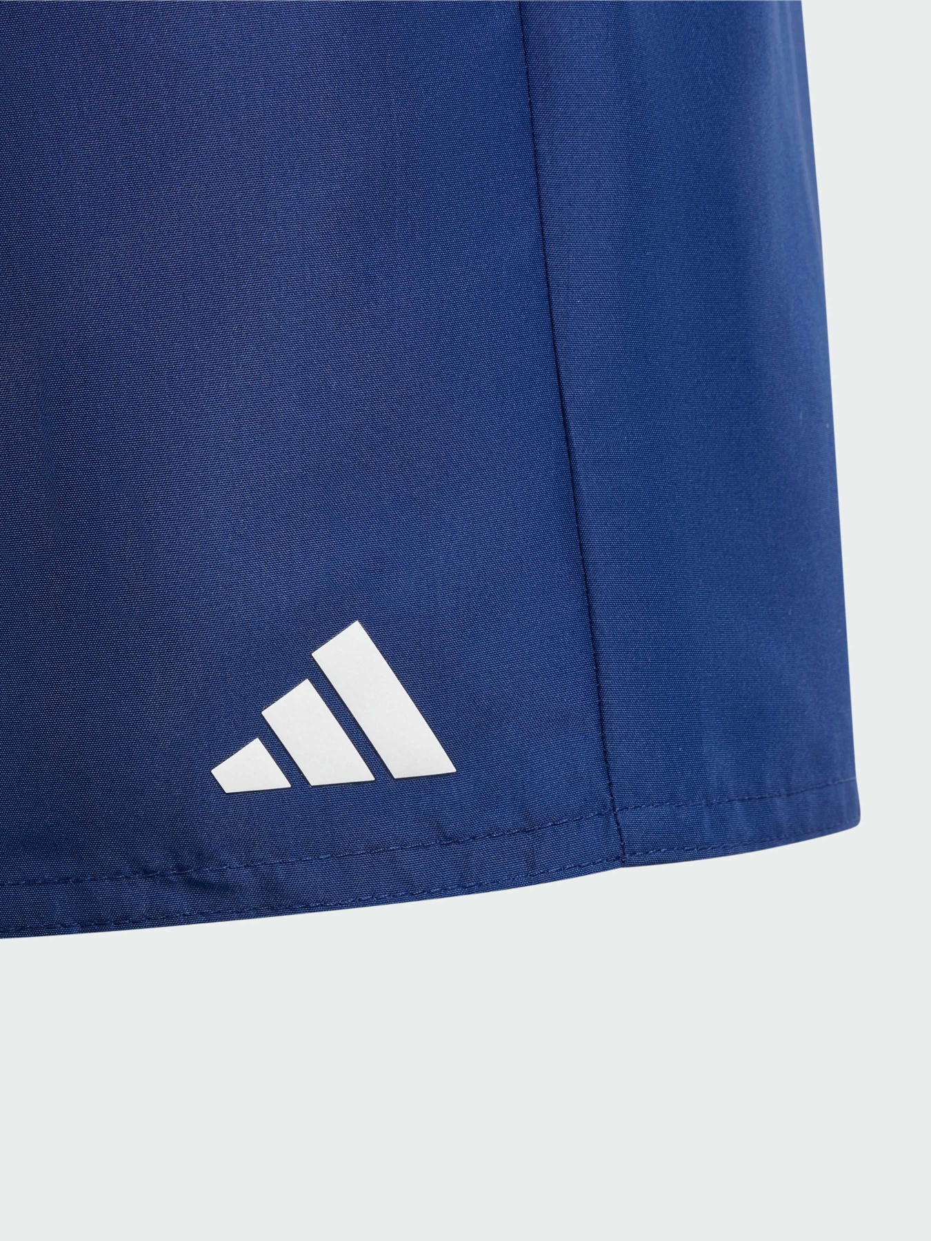 Одежда для пляжа Adidas модель JD8018 Одежда для пляжа Adidas модель JD8018 Фото