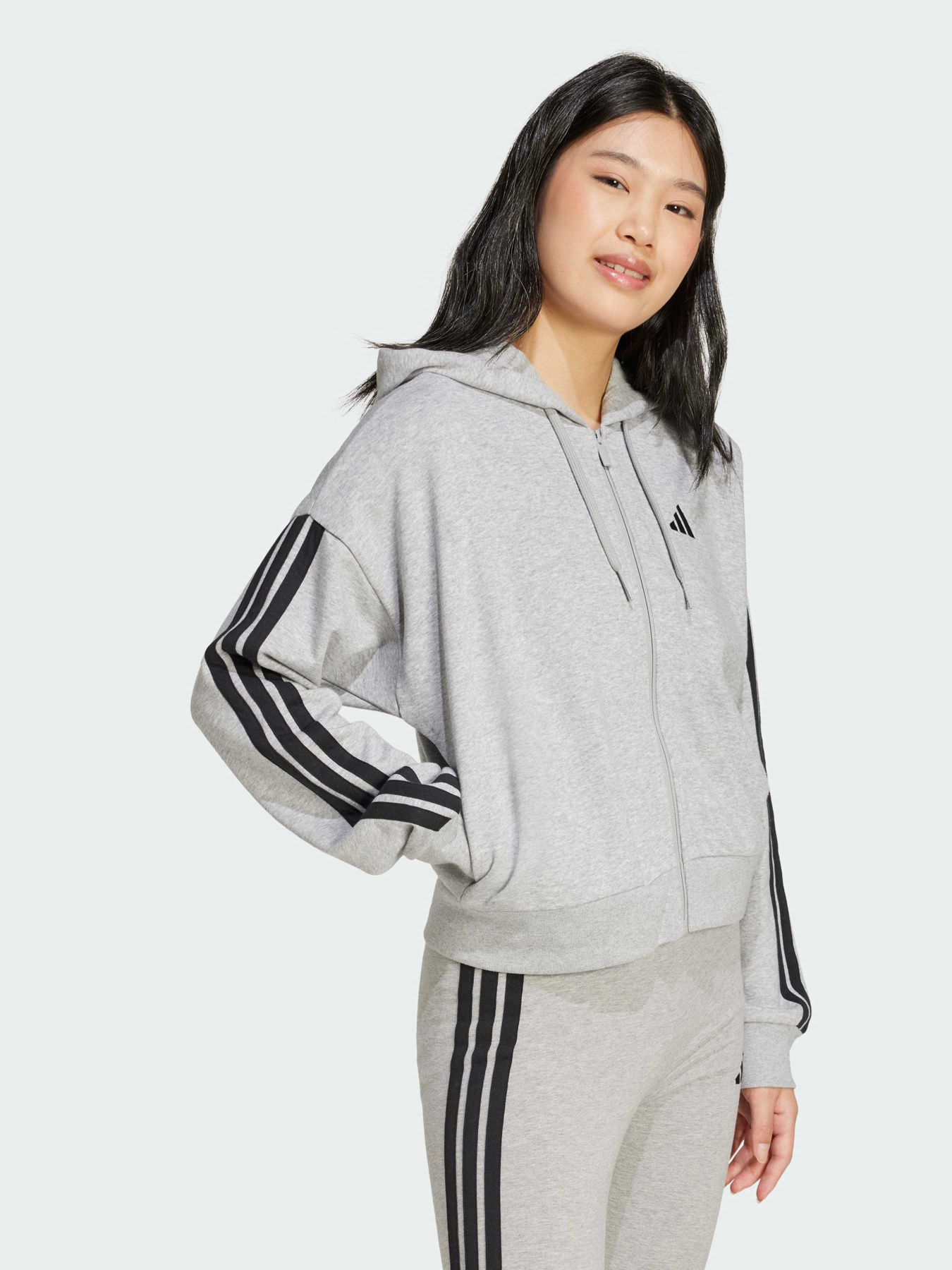 Худі та світшоти Adidas модель JE0055 Худі та світшоти Adidas модель JE0055 Фото