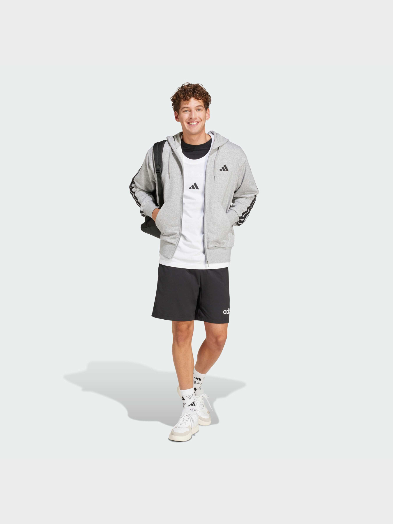 Худі та світшоти Adidas модель JE6338 Худі та світшоти Adidas модель JE6338 Фото