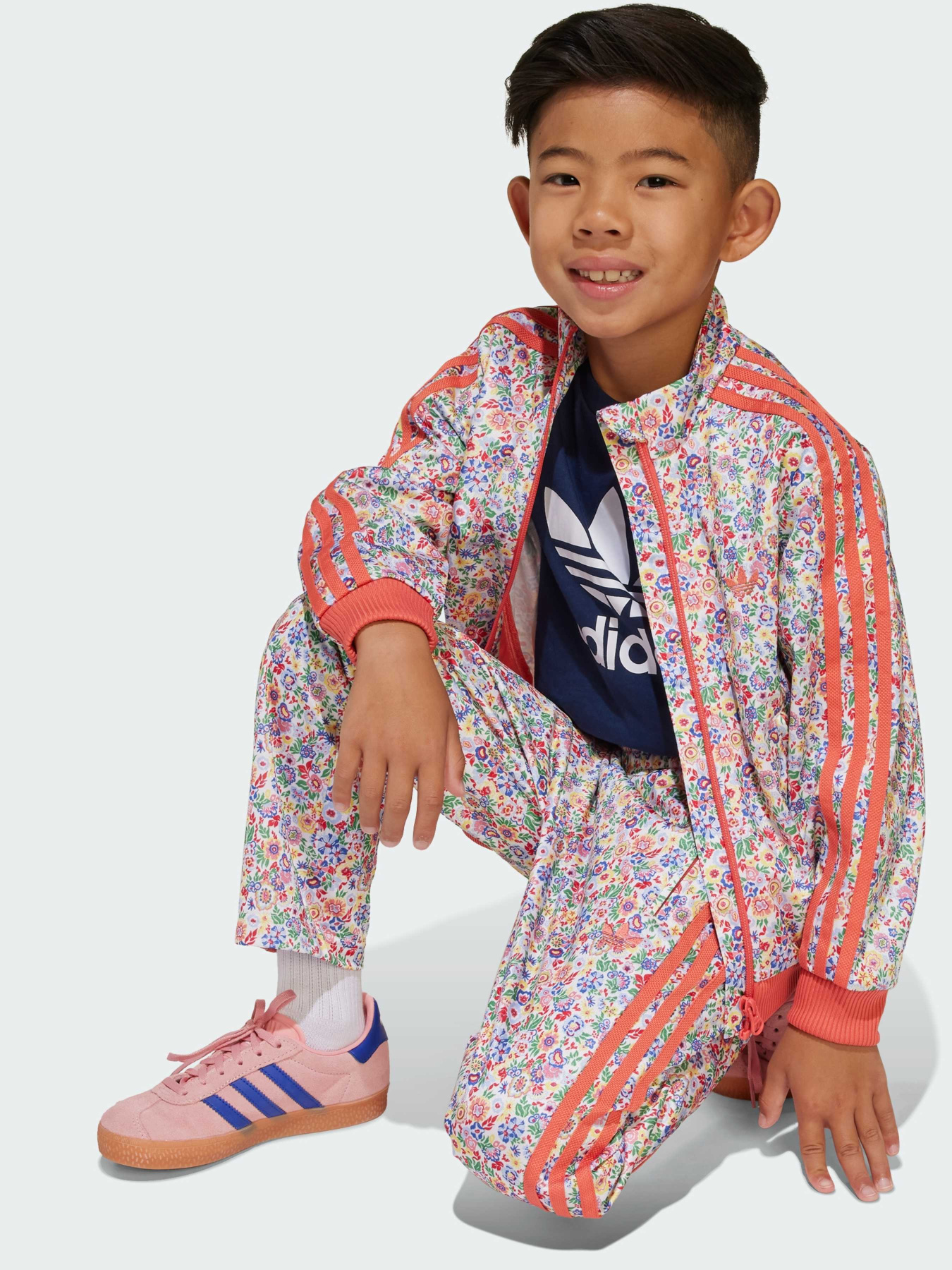 Костюмы Adidas модель JC8899 Костюмы Adidas модель JC8899 Фото