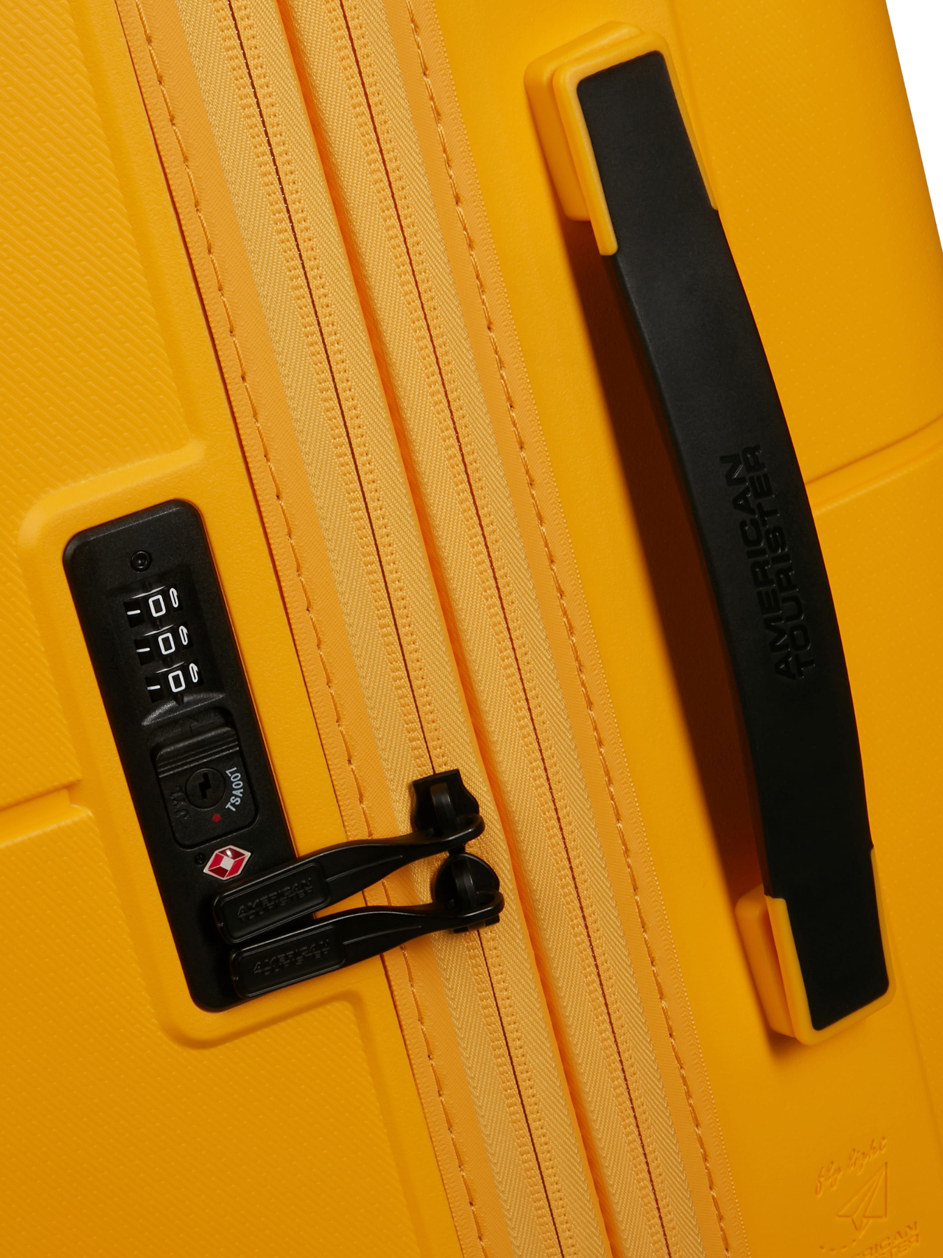 Дорожні сумки та валізи American Tourister модель MG556003 Фото