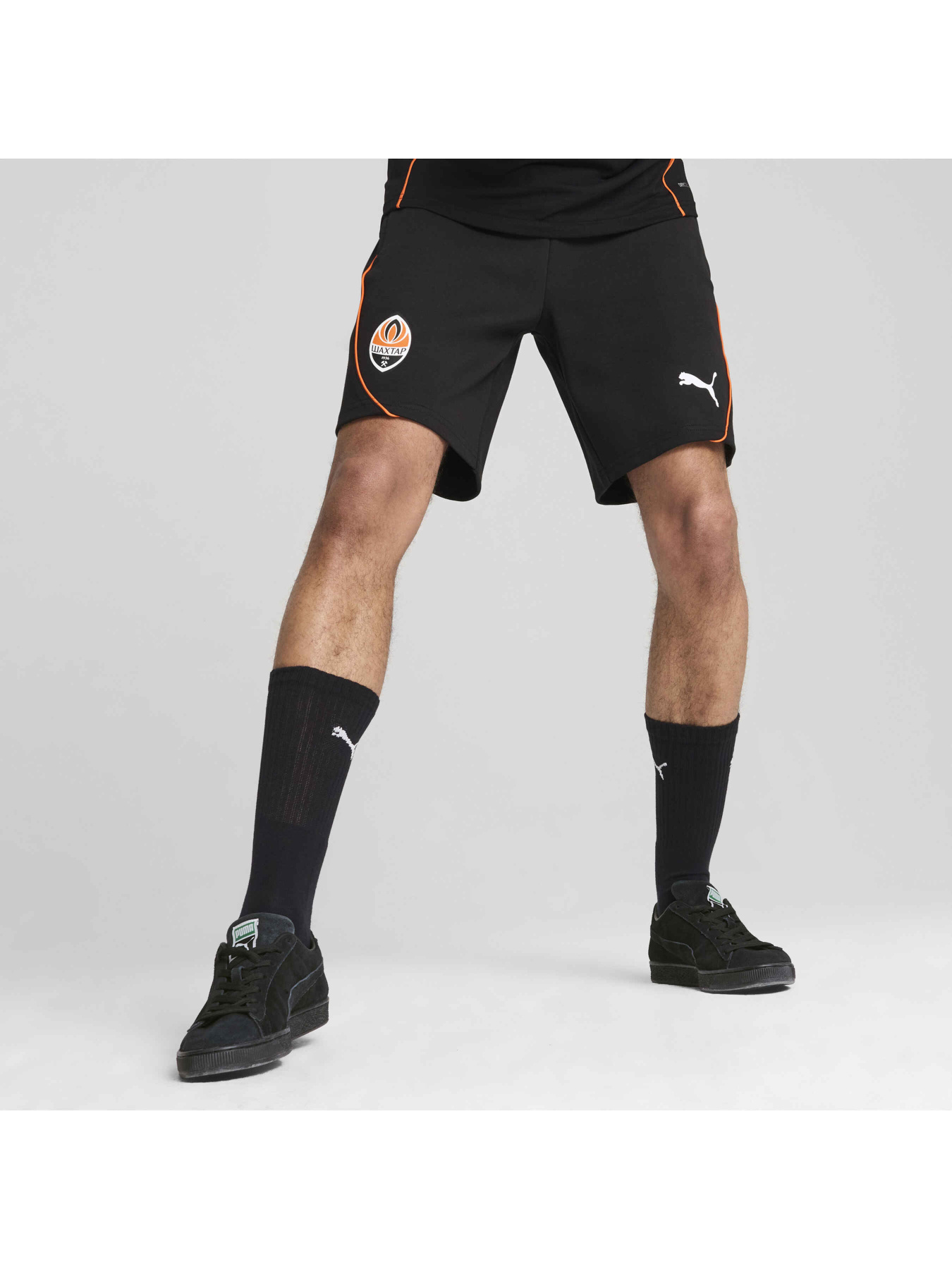 Шорты PUMA Fcsd Casuals Shorts модель 777864 Шорты PUMA Fcsd Casuals Shorts модель 777864 Фото