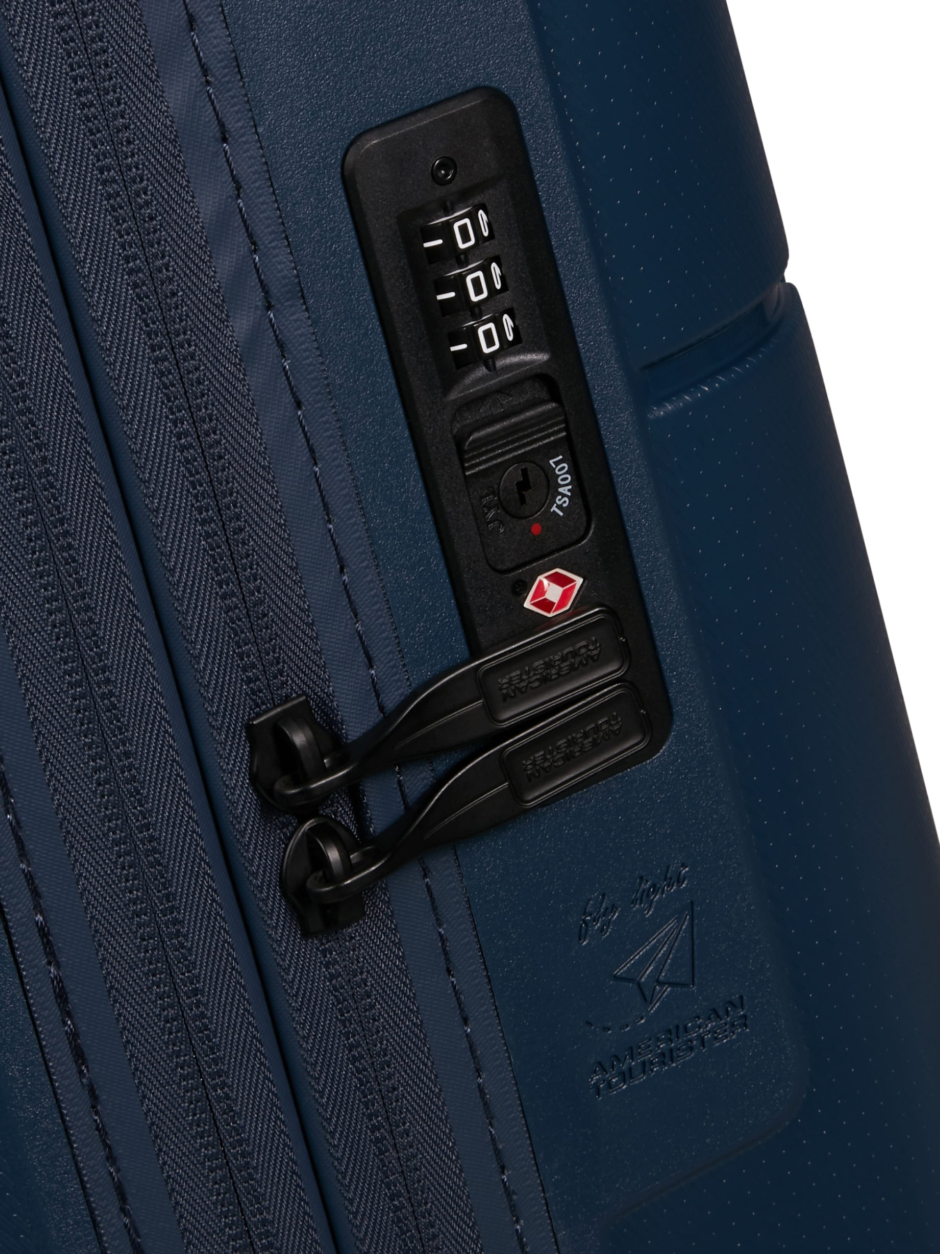 Дорожные сумки и чемоданы American Tourister модель MG511001 Фото