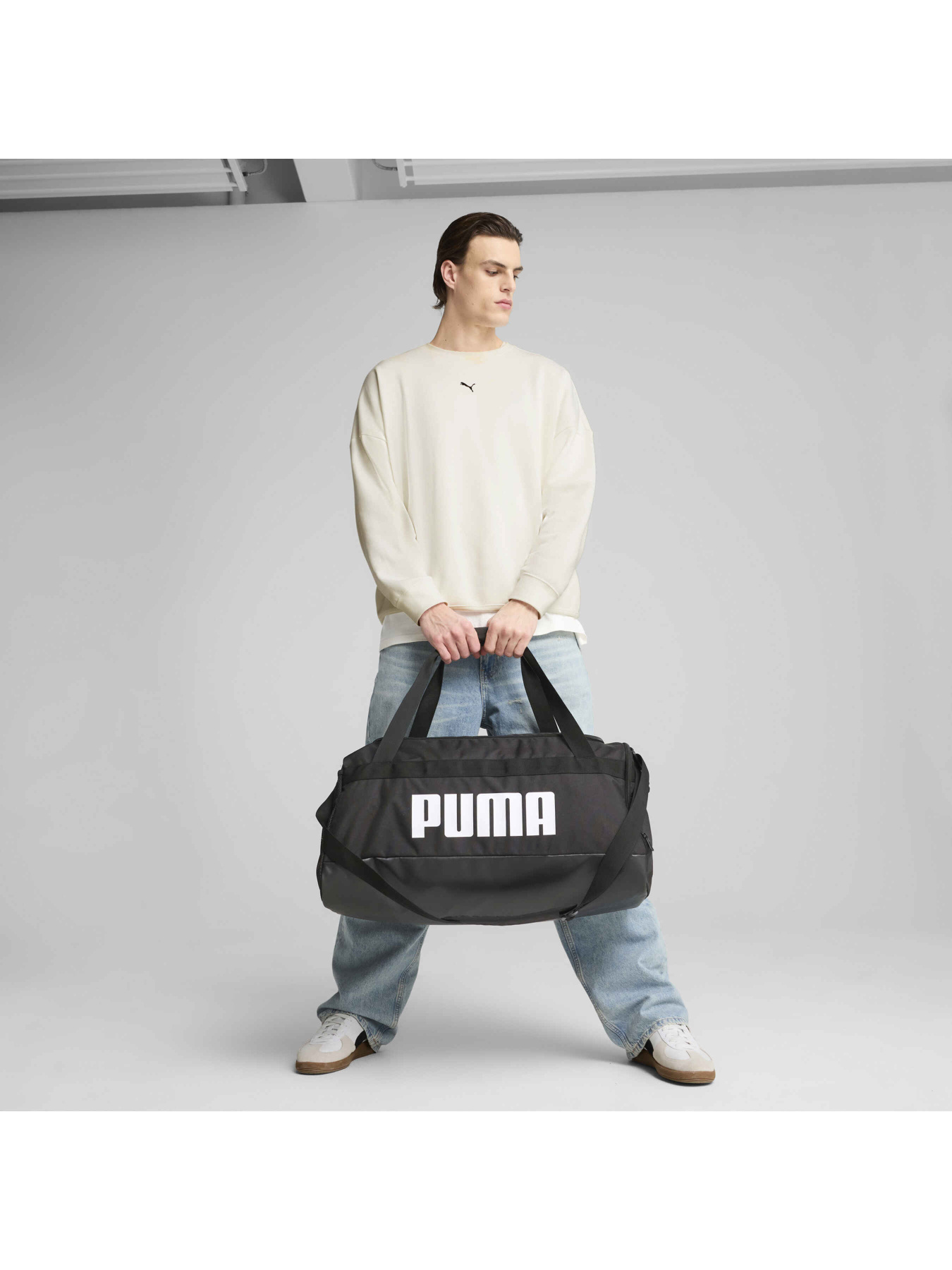 Сумки PUMA Challenger M Sports Bag модель 091145 Сумки PUMA Challenger M Sports Bag модель 091145 Фото