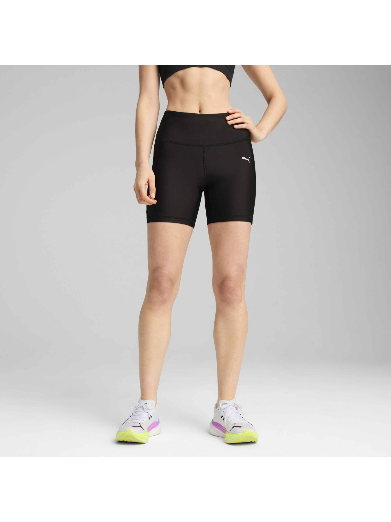 Шорты PUMA W Run Vlcty 5" Short Tight модель 526590 Фото