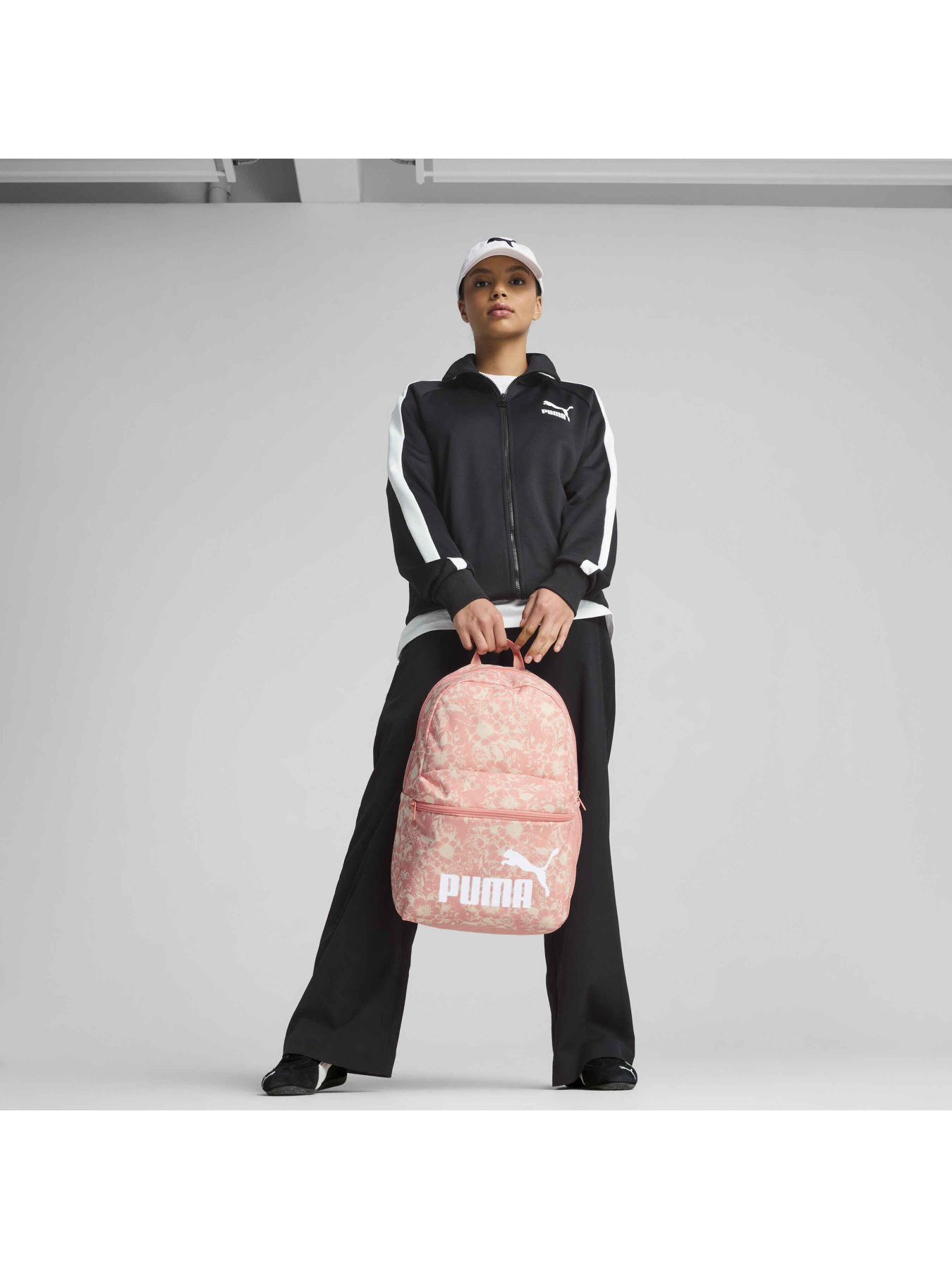 Рюкзаки PUMA Phase Aop Backpack модель 091169 Фото