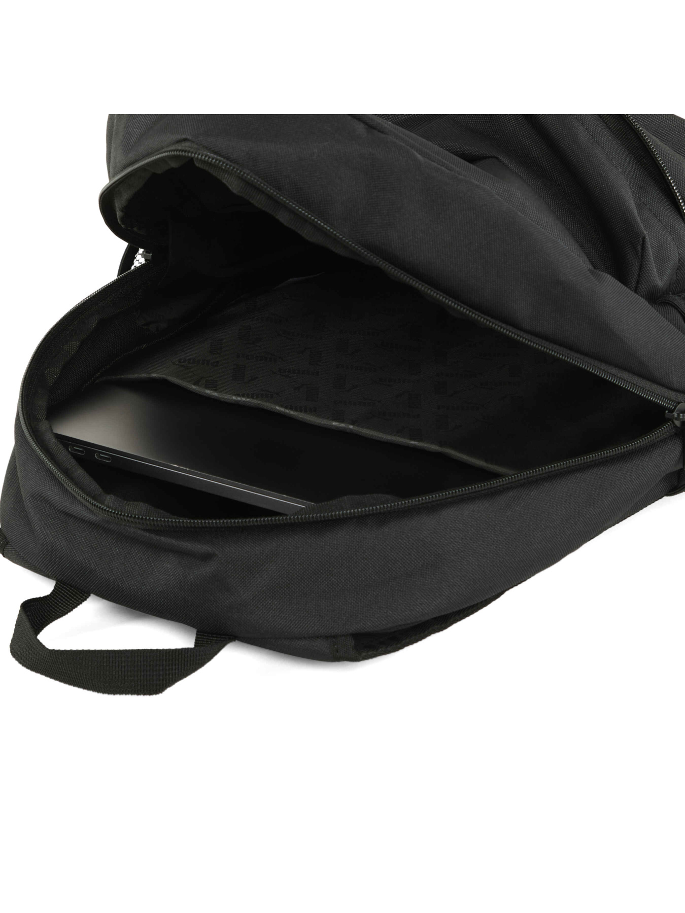 Рюкзаки PUMA Phase Patch Backpack модель 091161 Рюкзаки PUMA Phase Patch Backpack модель 091161 Фото