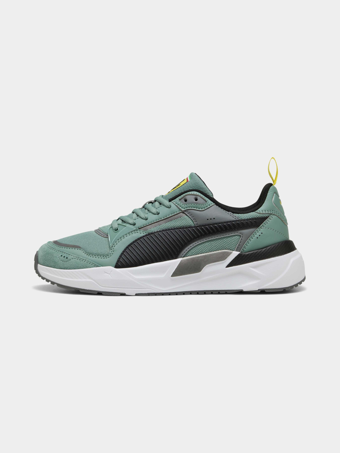 Кросівки PUMA Ferrari Trinity 2 модель 308762 Фото