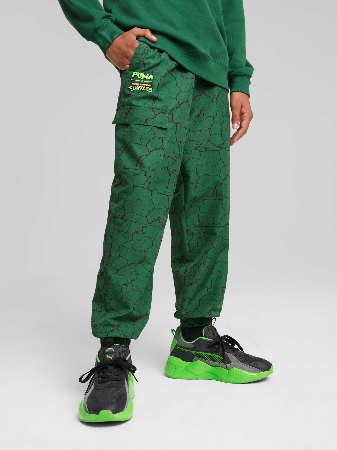 Штани PUMA x Tmnt Cargo Pants модель 630088 Фото