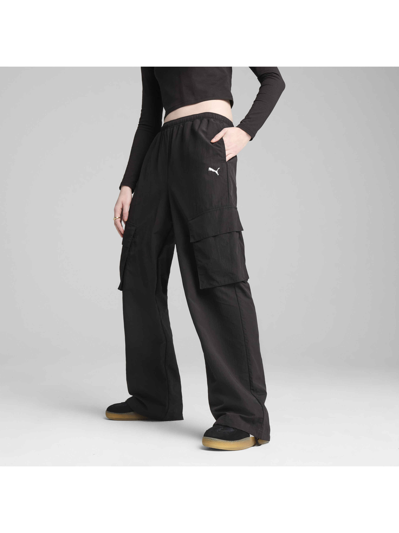 Штани PUMA Wardrobe Ess Cargo Pants модель 629756 Штани PUMA Wardrobe Ess Cargo Pants модель 629756 Фото