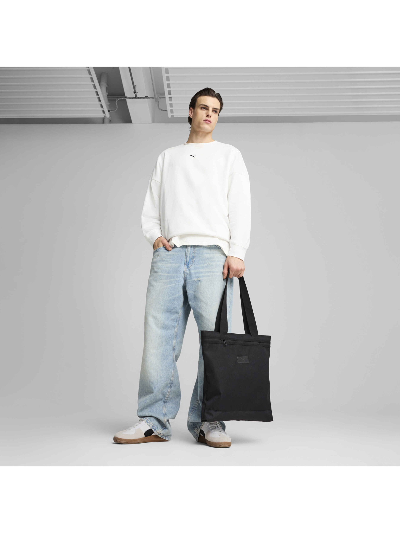Сумки PUMA Essentials Tote Bag модель 091130 Фото
