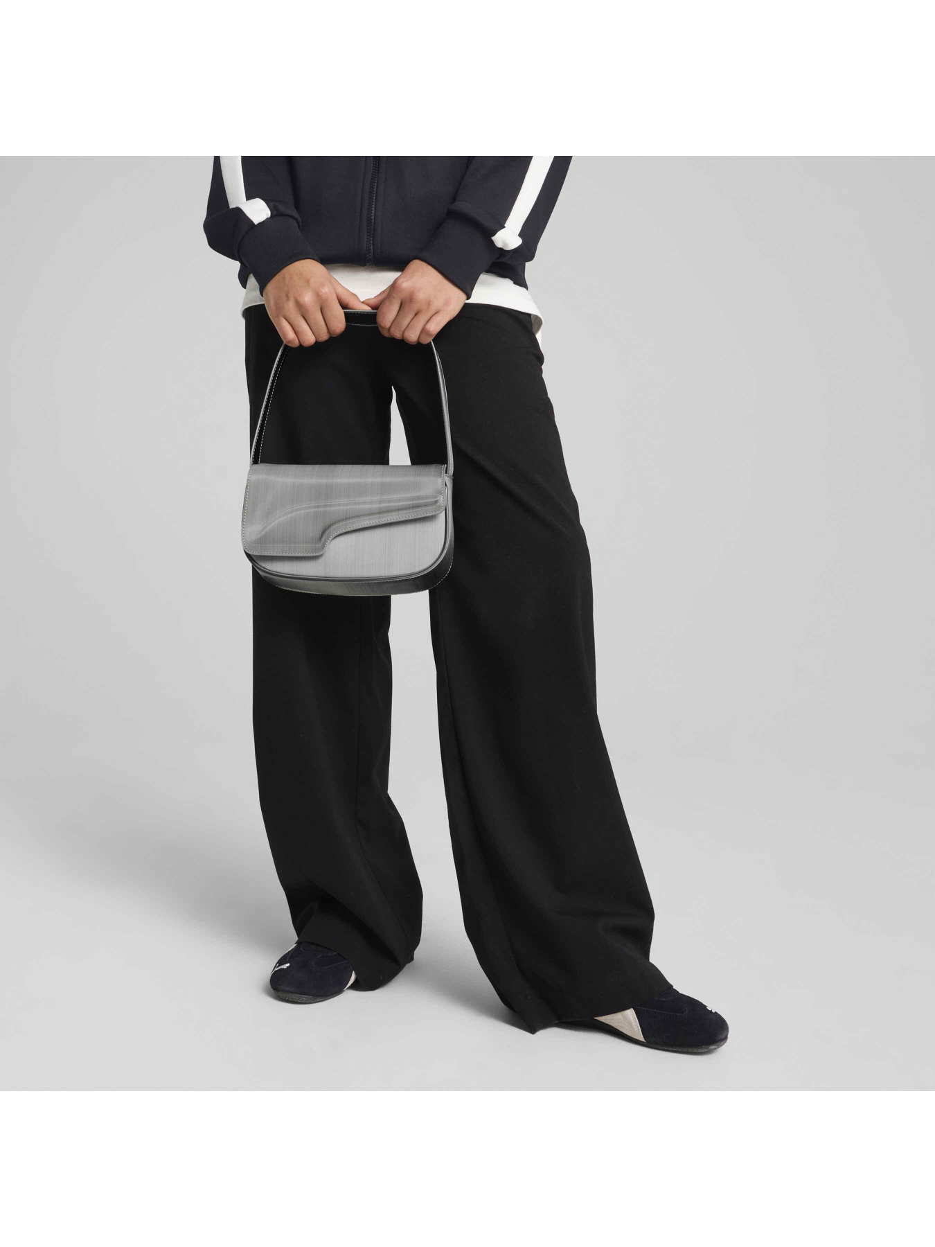 Сумки PUMA Fs. Hobo Bag модель 091314 Фото
