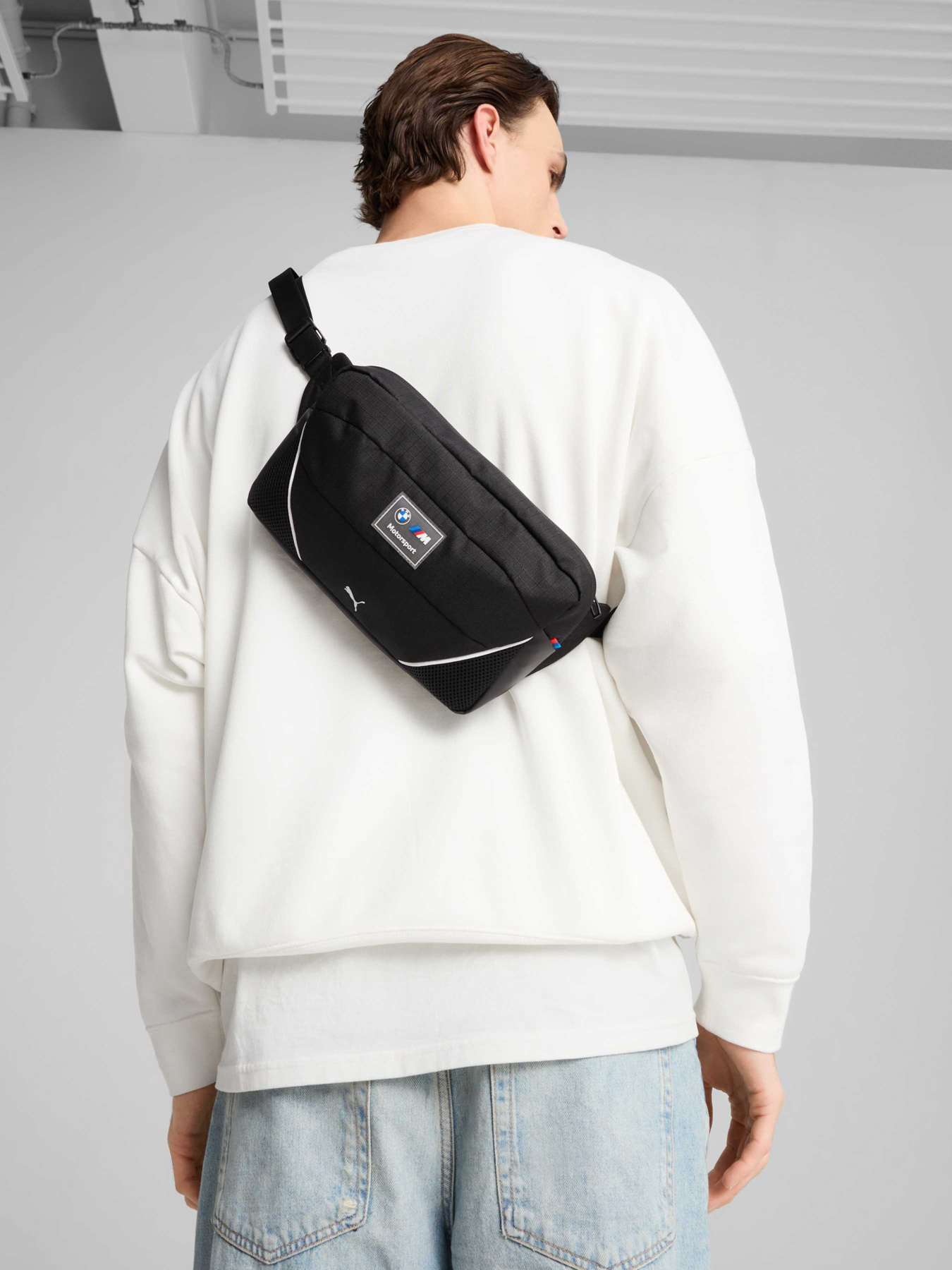 Сумки PUMA Bmw Mms Large Waist Bag модель 091425 Фото