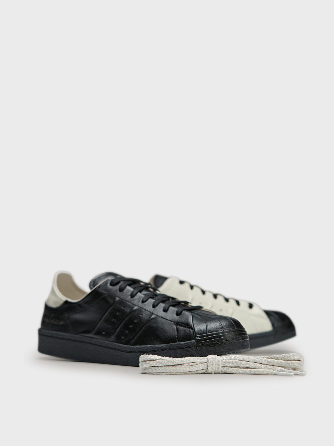 Кеди Adidas Superstar модель IH5770 Кеди Adidas Superstar модель IH5770 Фото
