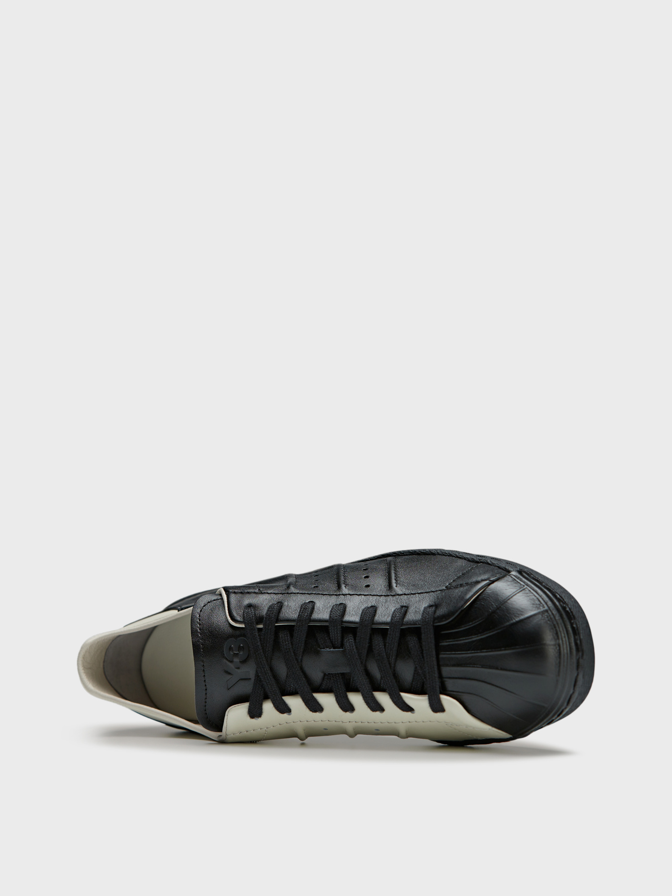 Кеди Adidas Superstar модель IH5770 Кеди Adidas Superstar модель IH5770 Фото