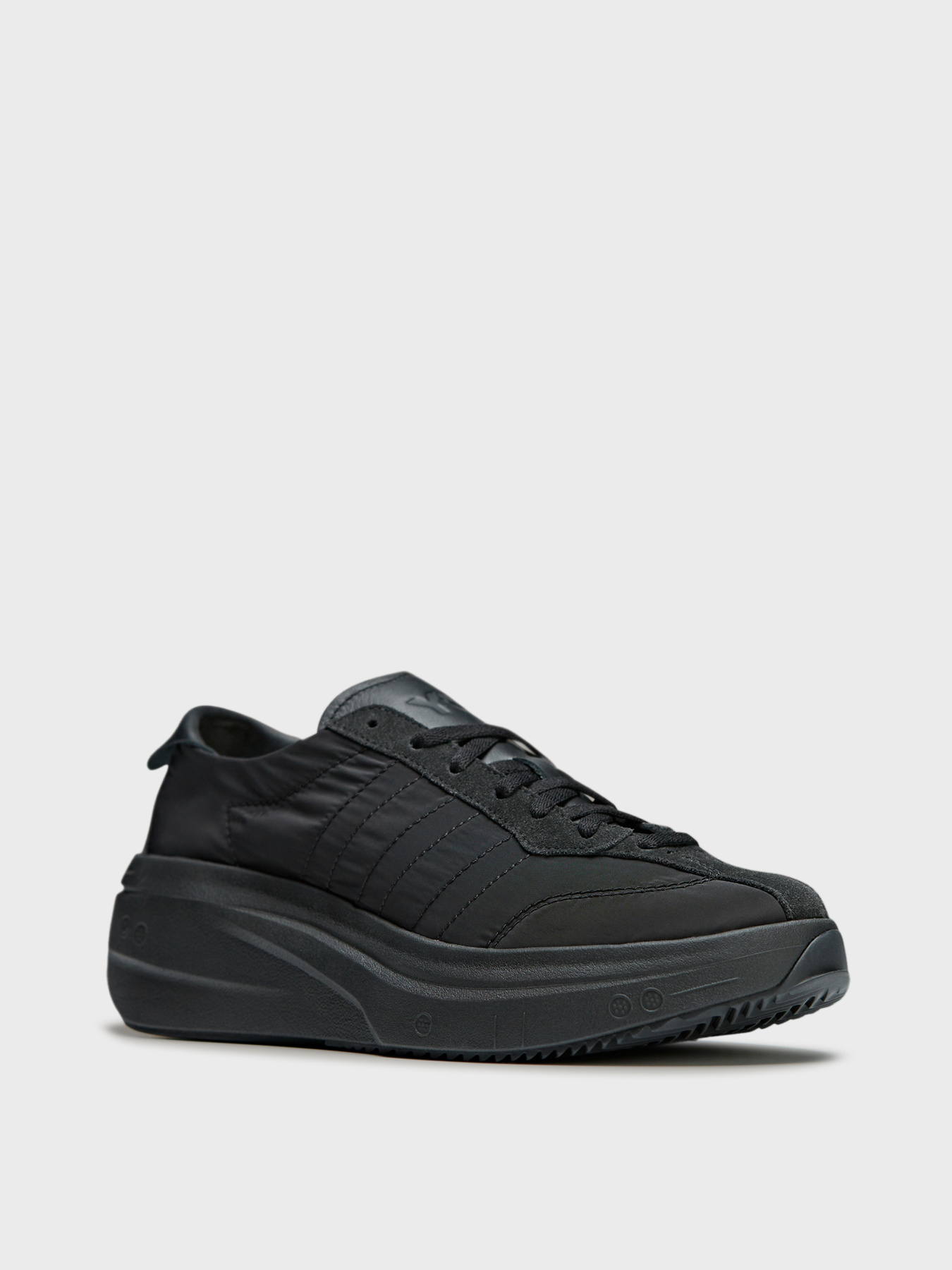 Кросівки Adidas модель IH8424 Кросівки Adidas модель IH8424 Фото