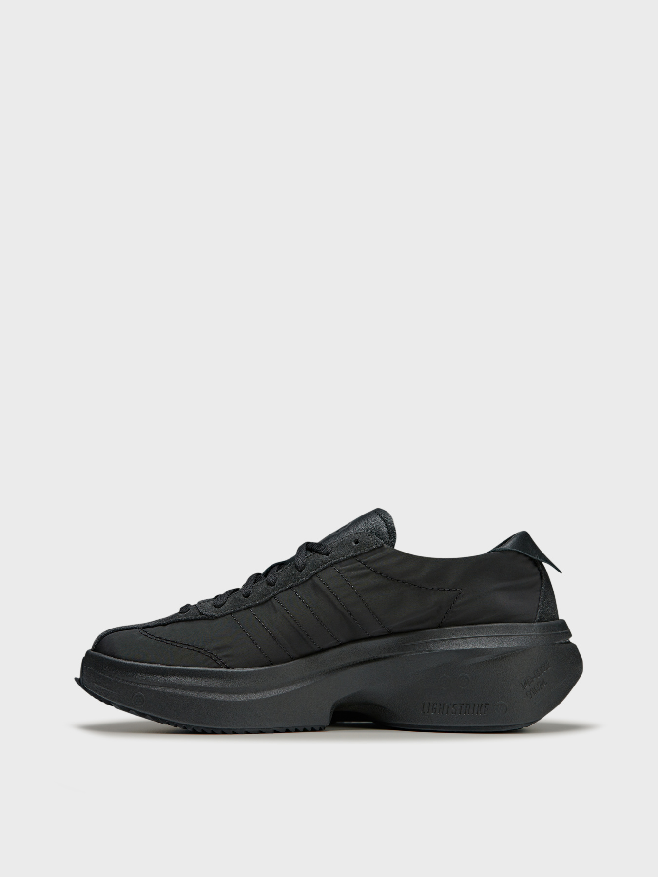 Кросівки Adidas модель IH8424 Кросівки Adidas модель IH8424 Фото