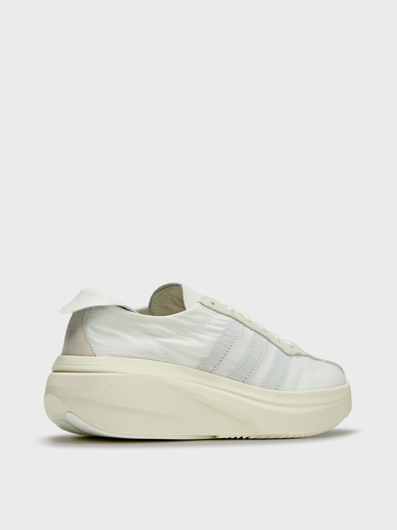 Кросівки Adidas Y-3 модель IH8425 Фото