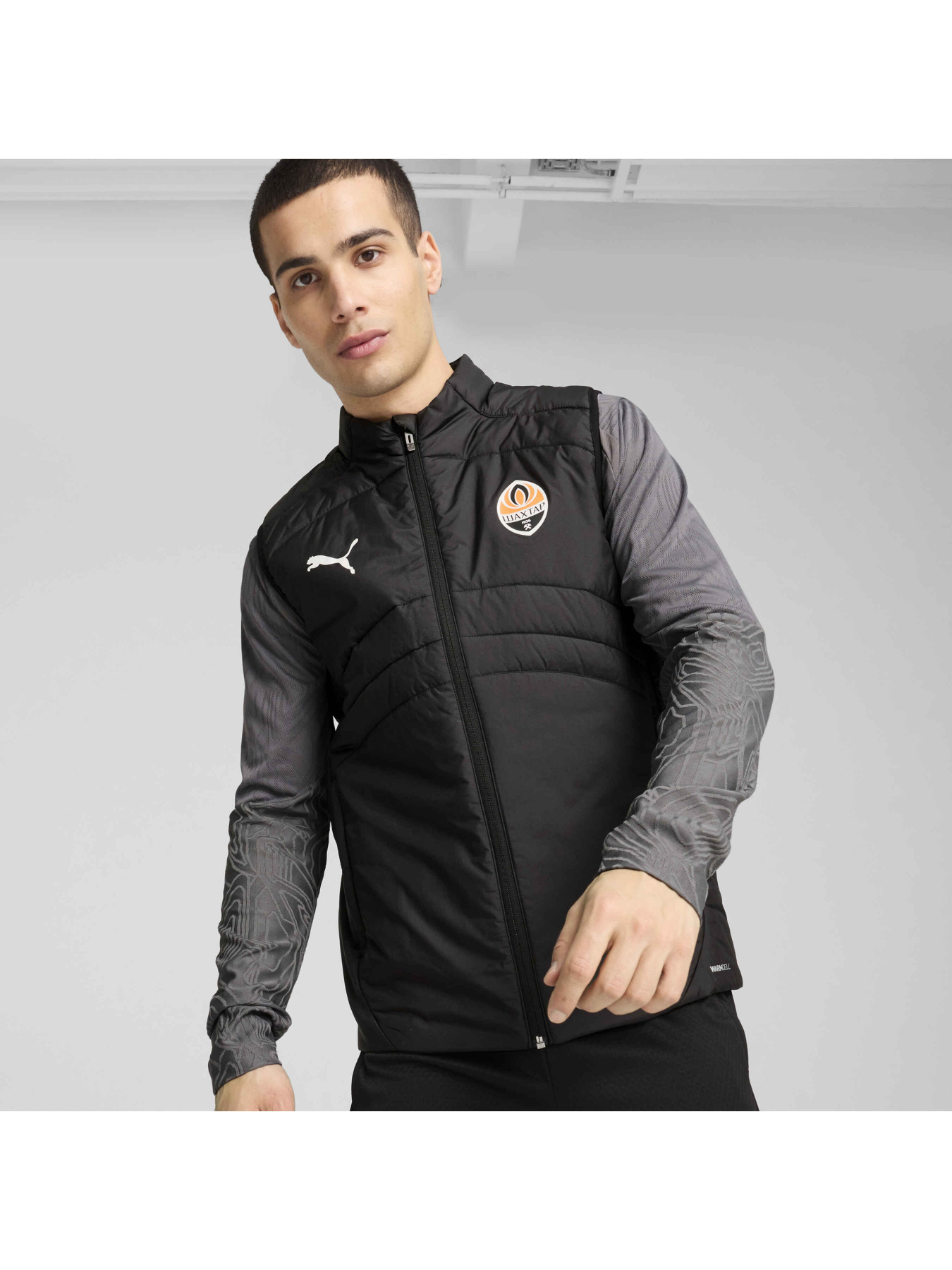 Куртки та дублянки PUMA Fcsd Gilet модель 777860 Куртки та дублянки PUMA Fcsd Gilet модель 777860 Фото