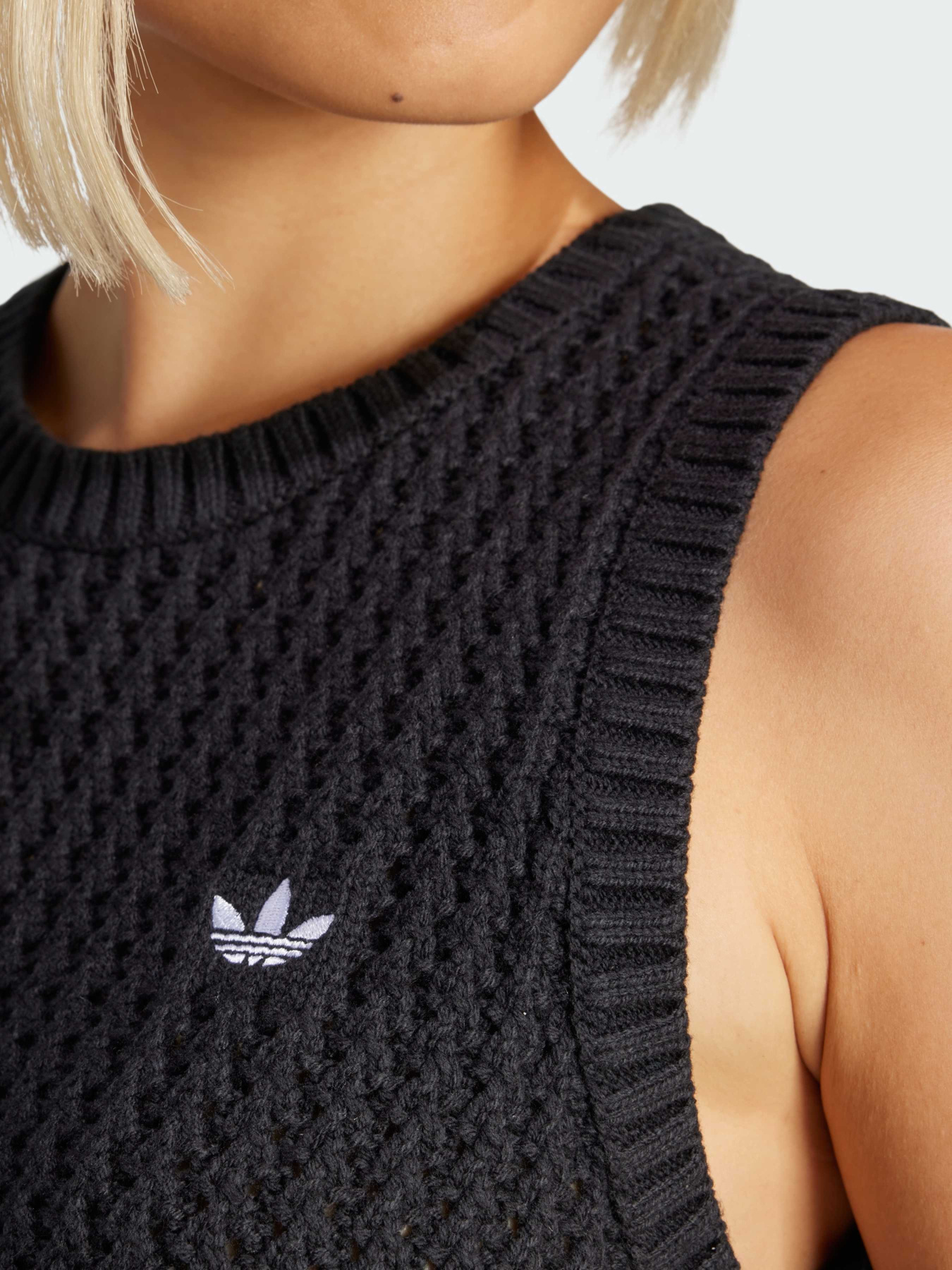 Светри та кардигани Adidas Adicolor модель JD0902 Светри та кардигани Adidas Adicolor модель JD0902 Фото