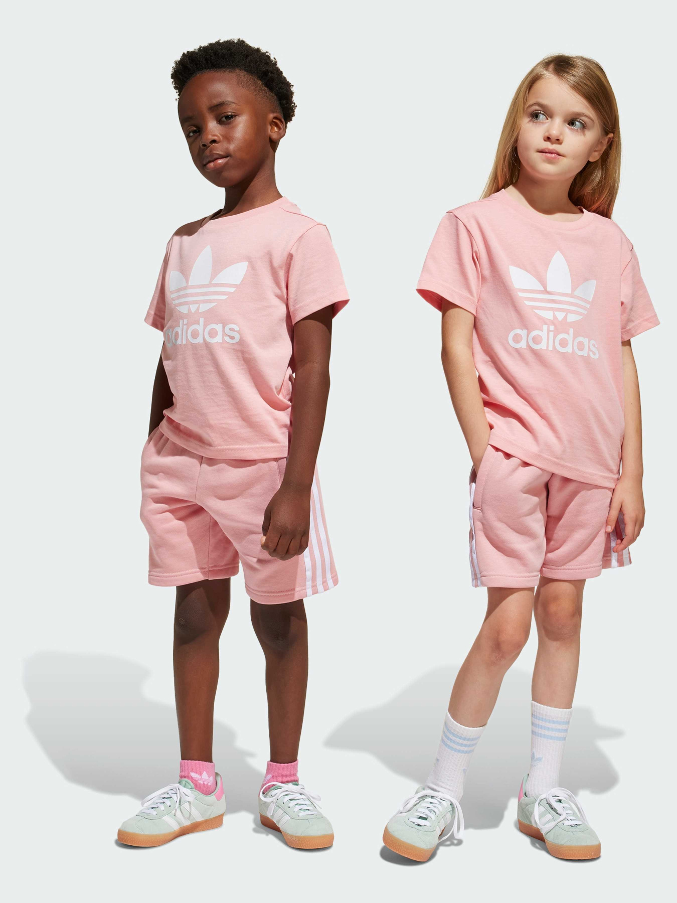 Костюмы Adidas Adicolor модель JC9158 Фото