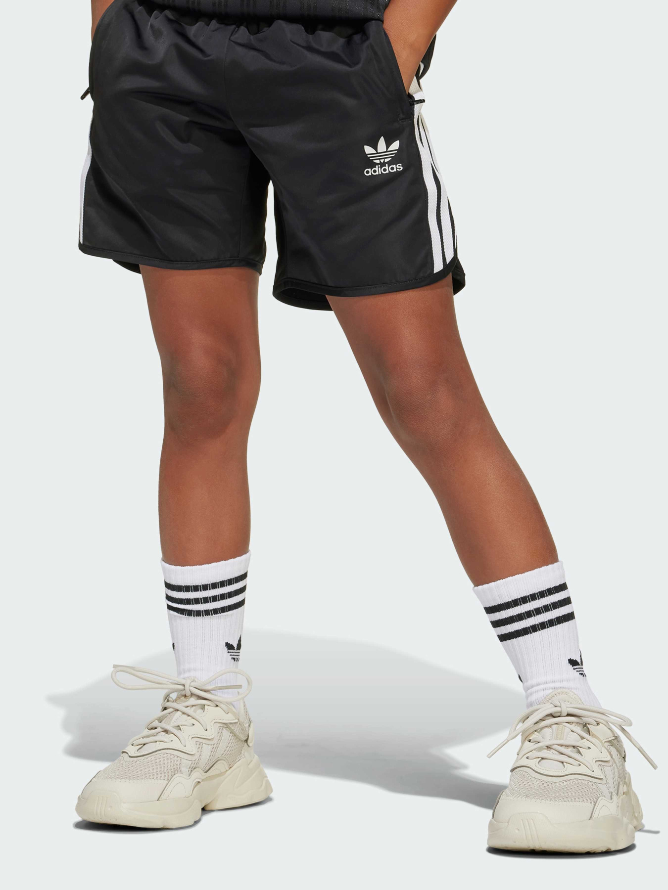 Костюмы Adidas Adicolor модель JC7870 Костюмы Adidas Adicolor модель JC7870 Фото