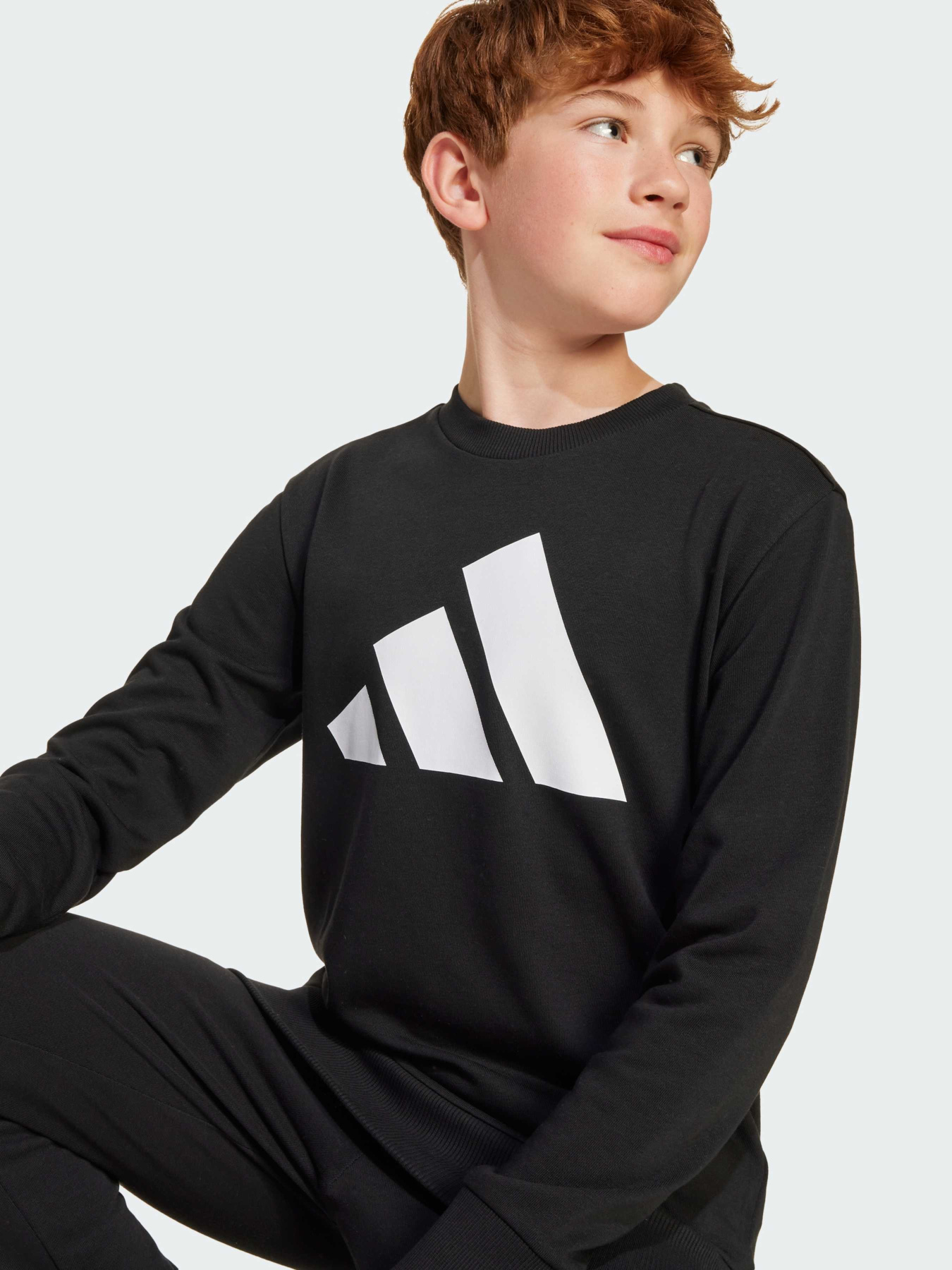 Костюмы Adidas модель JD2102 Фото