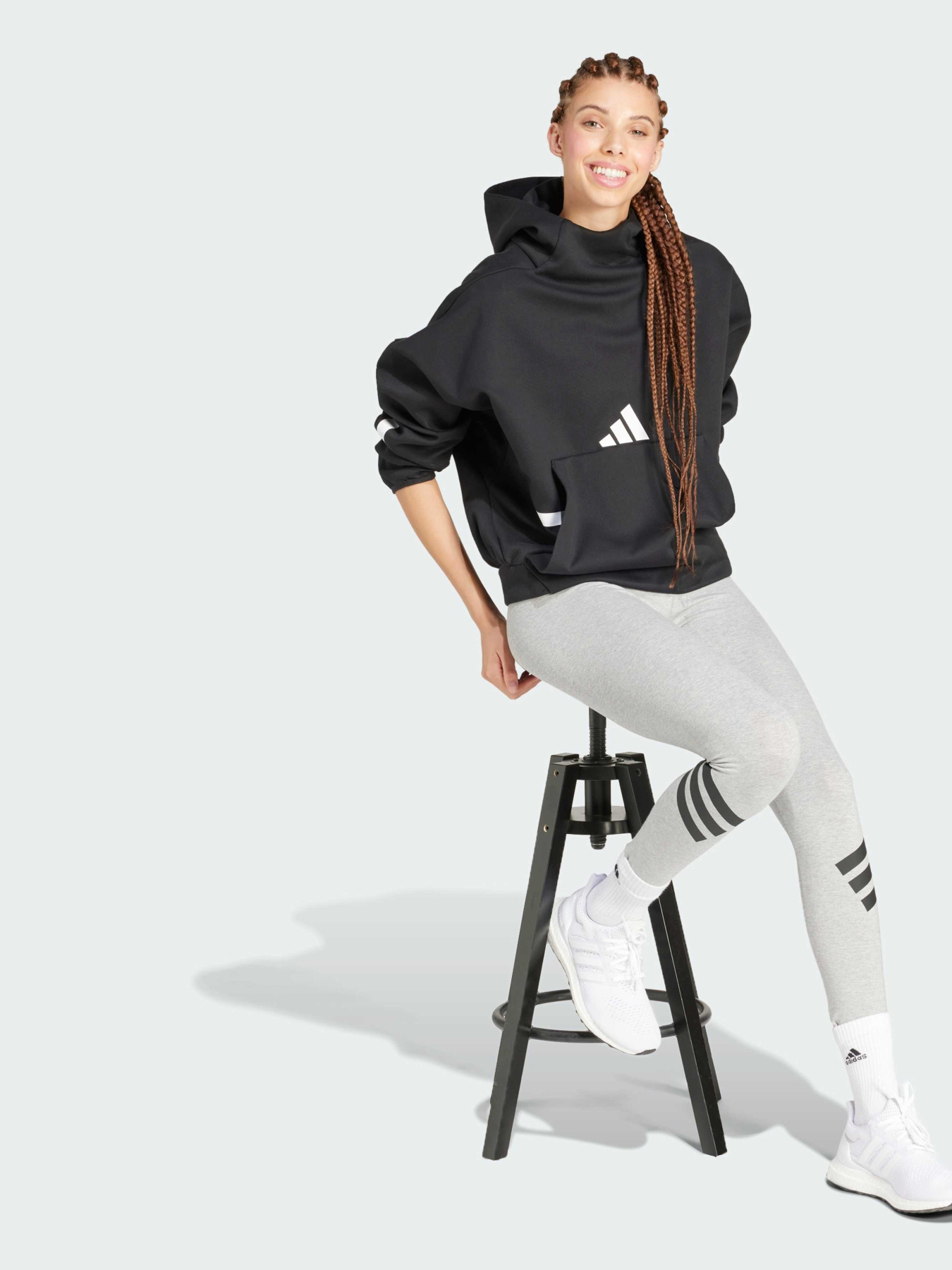 Худи и свитшоты Adidas ZNE модель JJ4760 Фото