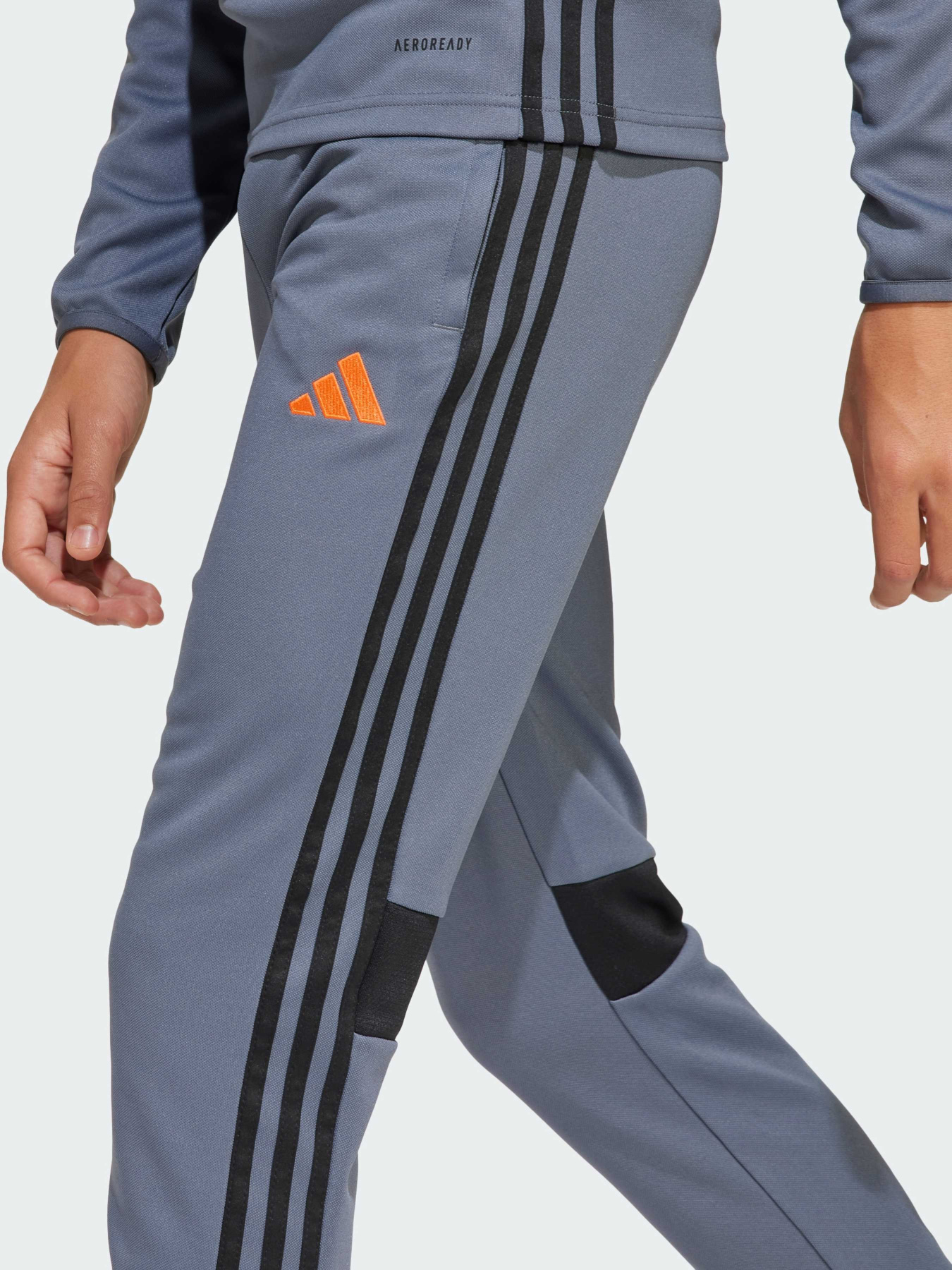 Брюки Adidas Tiro модель JD0577 Фото