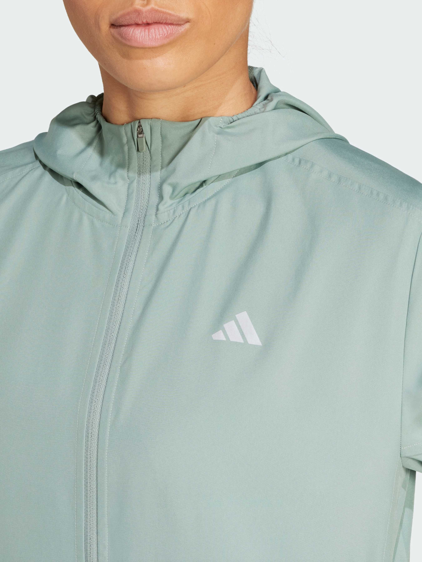 Куртки та дублянки Adidas модель JD2344 Куртки та дублянки Adidas модель JD2344 Фото