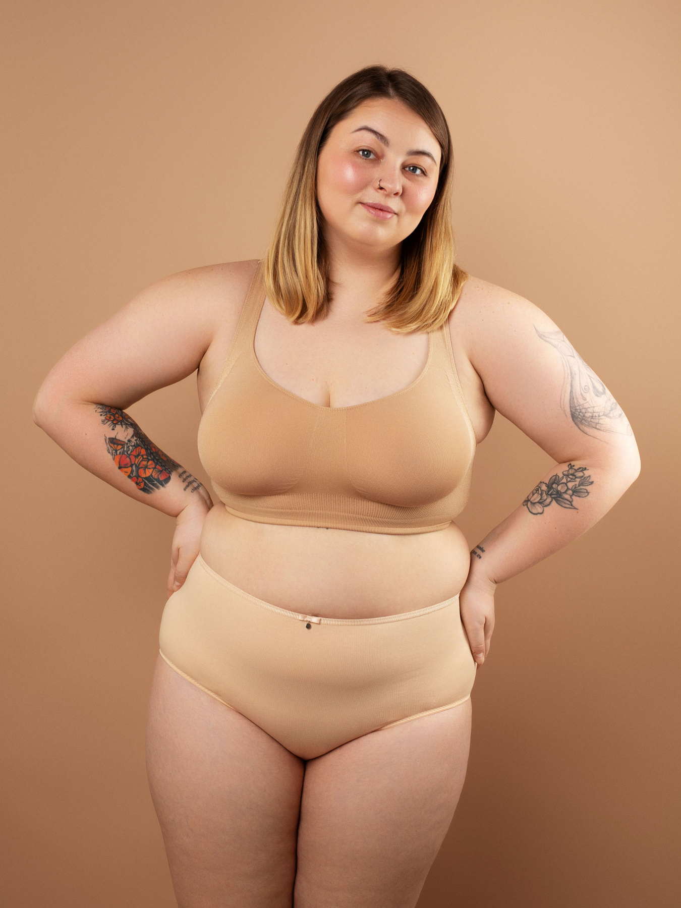 Нижнее белье Brabrabra модель SLZ26902101_beige.khaki.white Фото