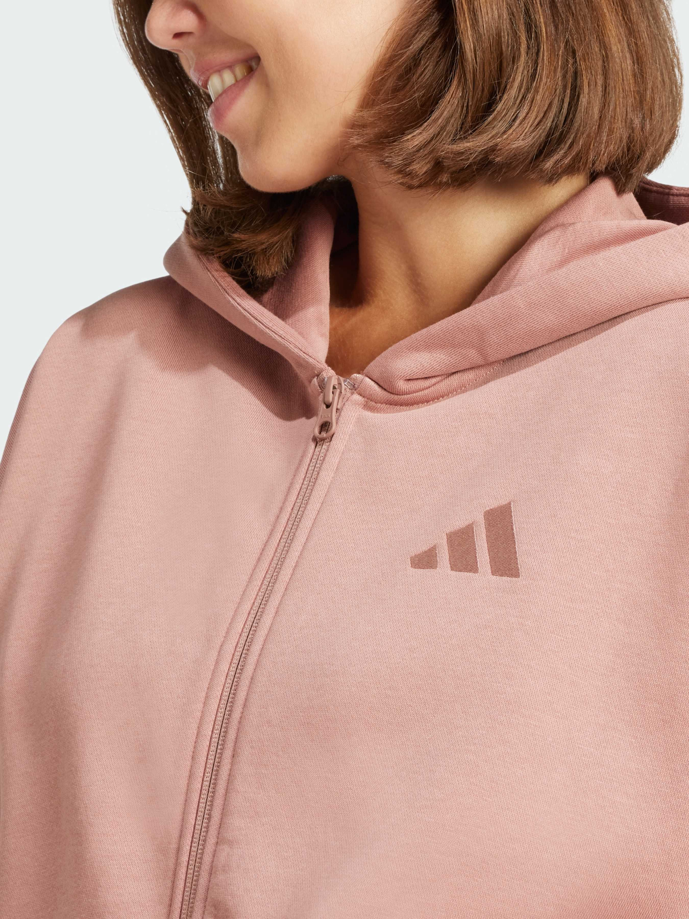 Худи и свитшоты Adidas модель JD4691 Фото