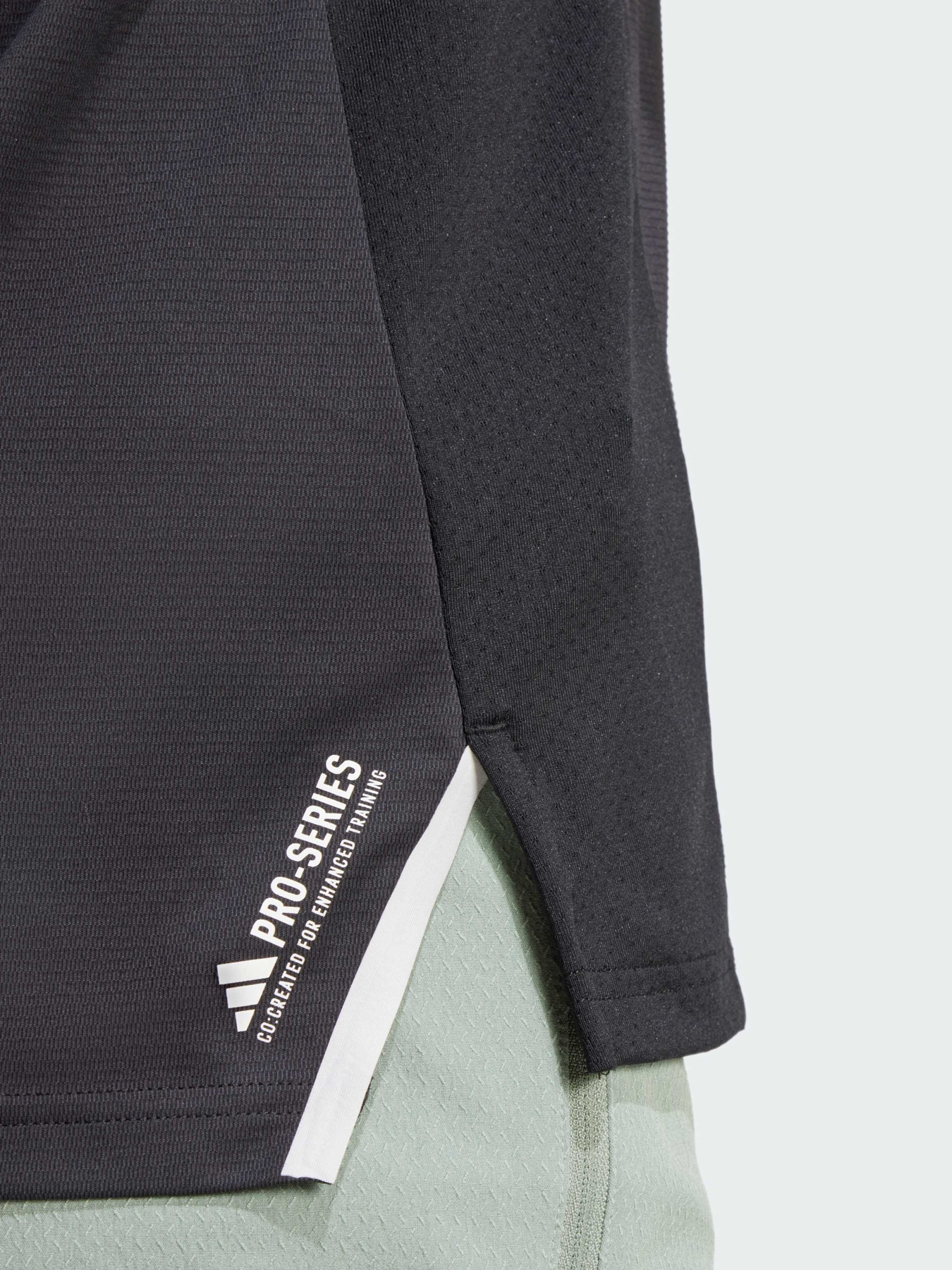 Футболки и поло Adidas модель JI8229 Футболки и поло Adidas модель JI8229 Фото