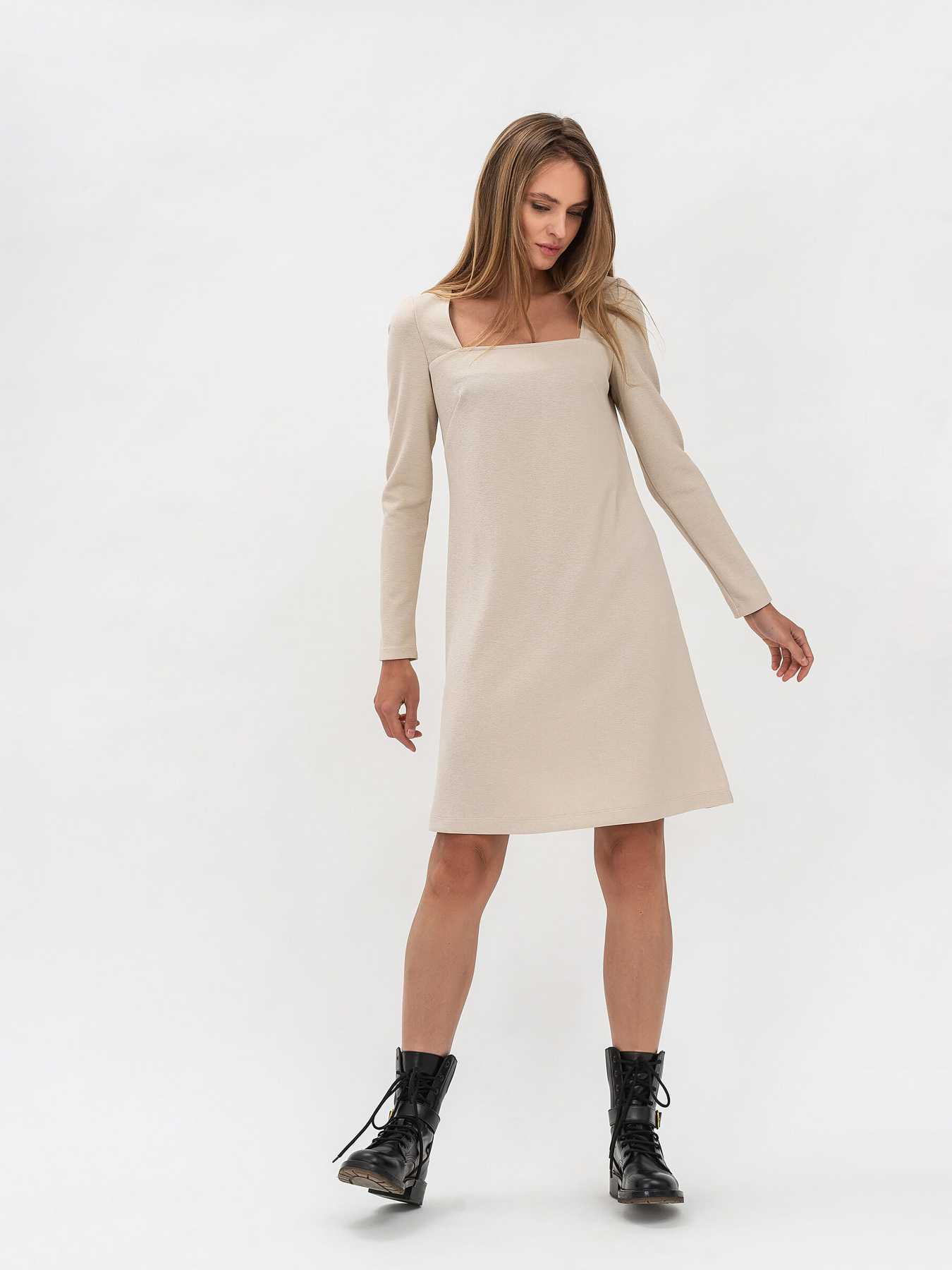 Сукні Lesia модель BeigeLeomis6WMNSDRSSLS Фото